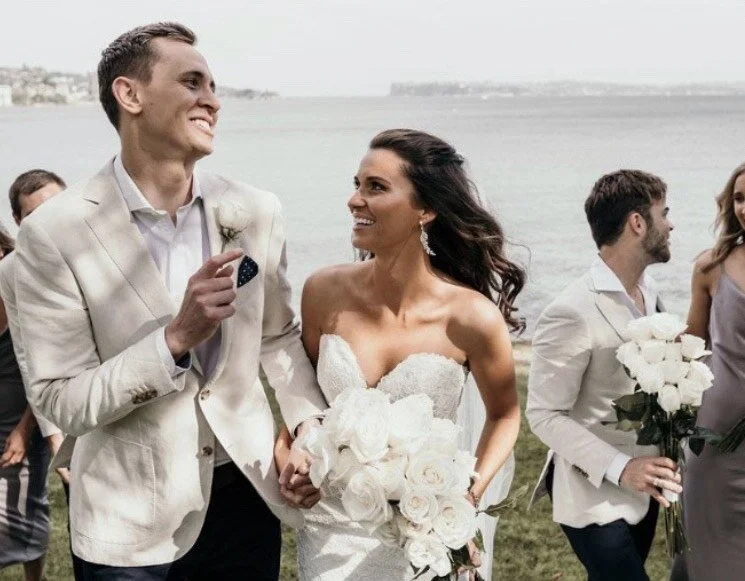 8 beauty insider wedding day makeup tips