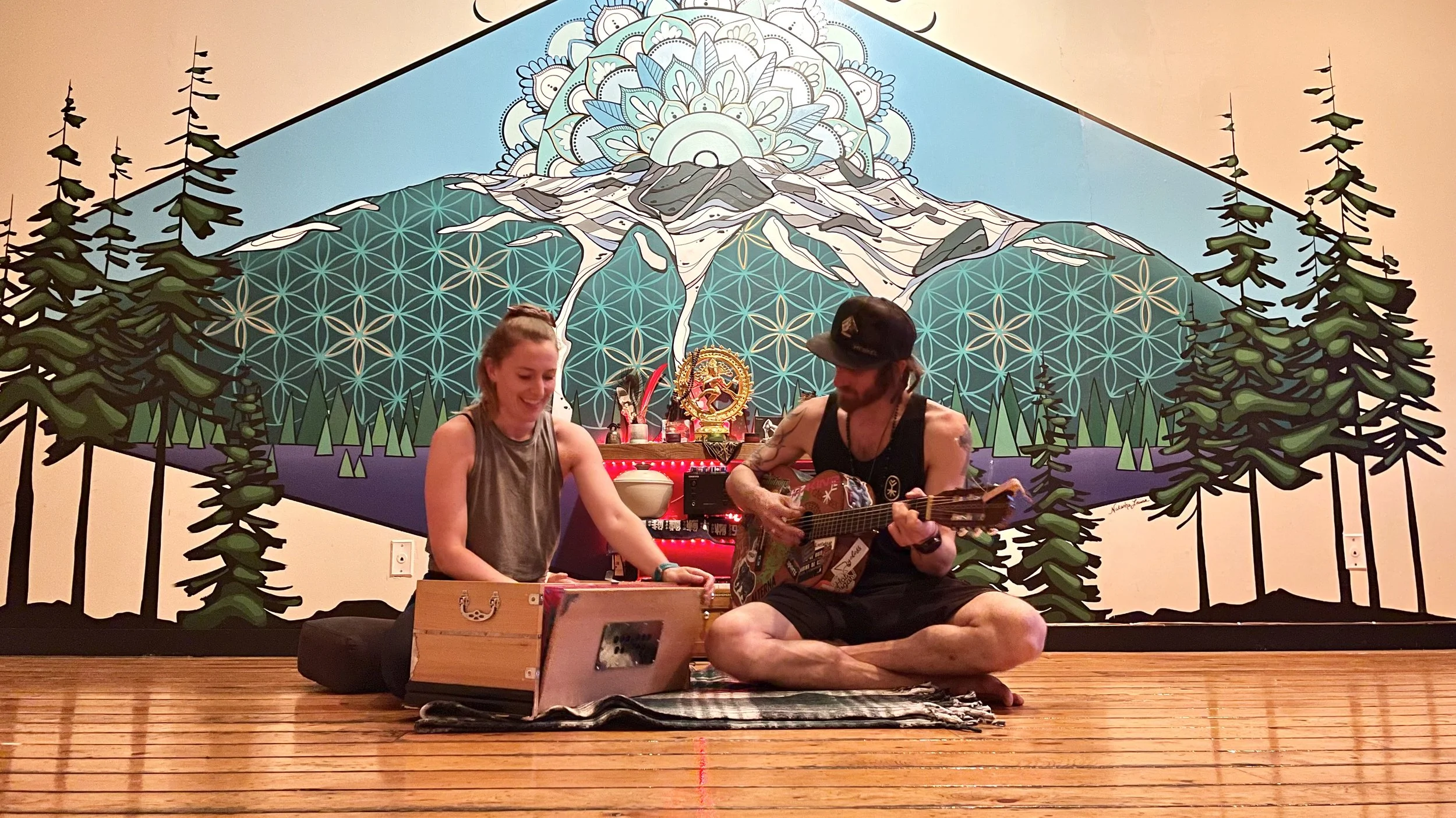 Kirtan with Steve &amp; Jay