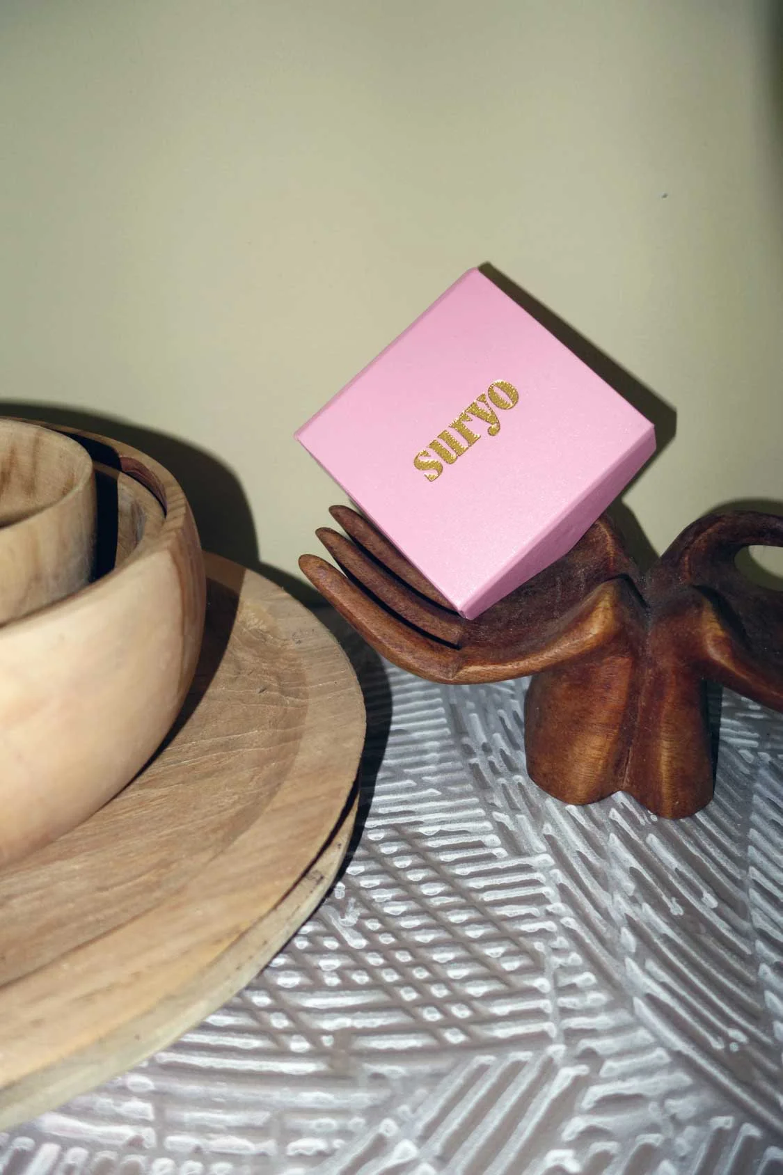 suryo_box_earrings.jpg