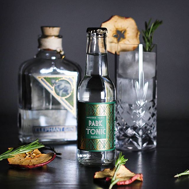Great review and a stunning photo by @theginquest We thank you sincerely! #repost &bull; &bull; &bull; 
It's finally Tonic Quest Tuesday again #TonicQuestTuesdays and today we will take a look at the Herbal infused tonic from Park Tonic @parktonic

T