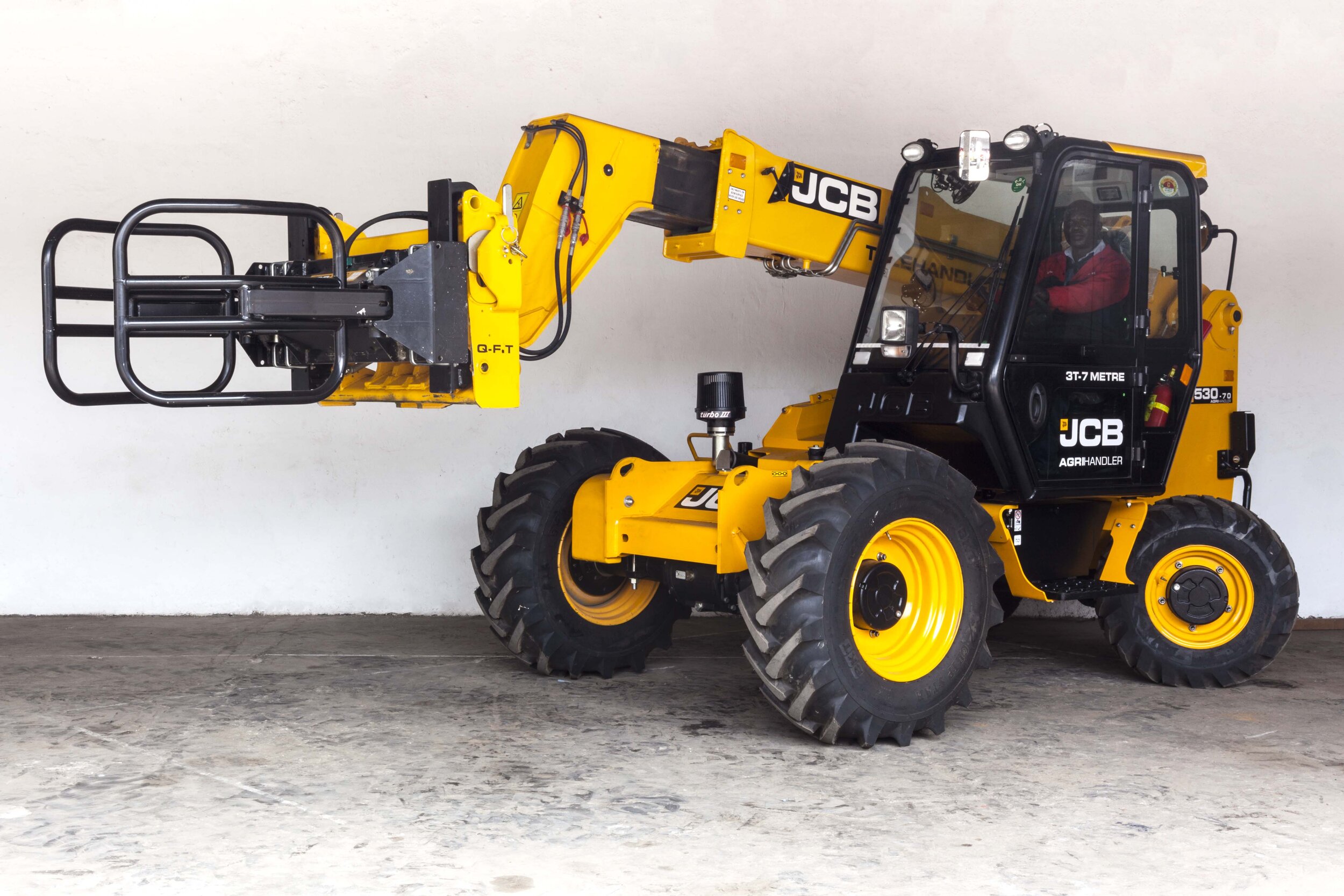  JCB  LOADALL  530 - 70 WITH ROUND BALE GRAB   