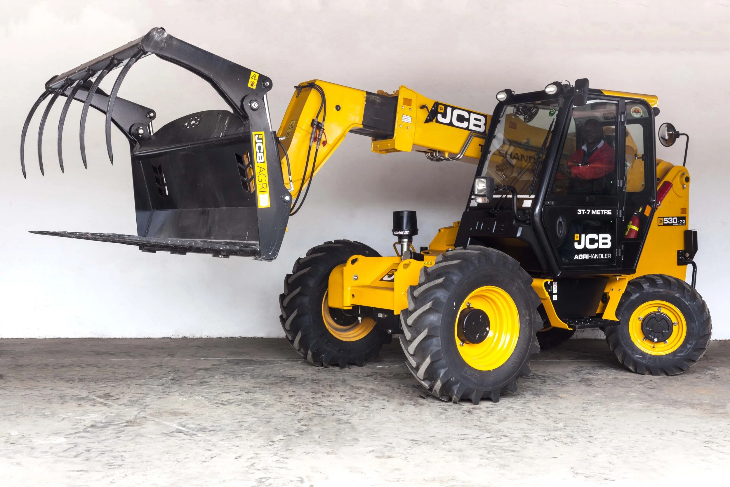 JCB LOADALL 530 - 70 WITH COMPOST GRAB