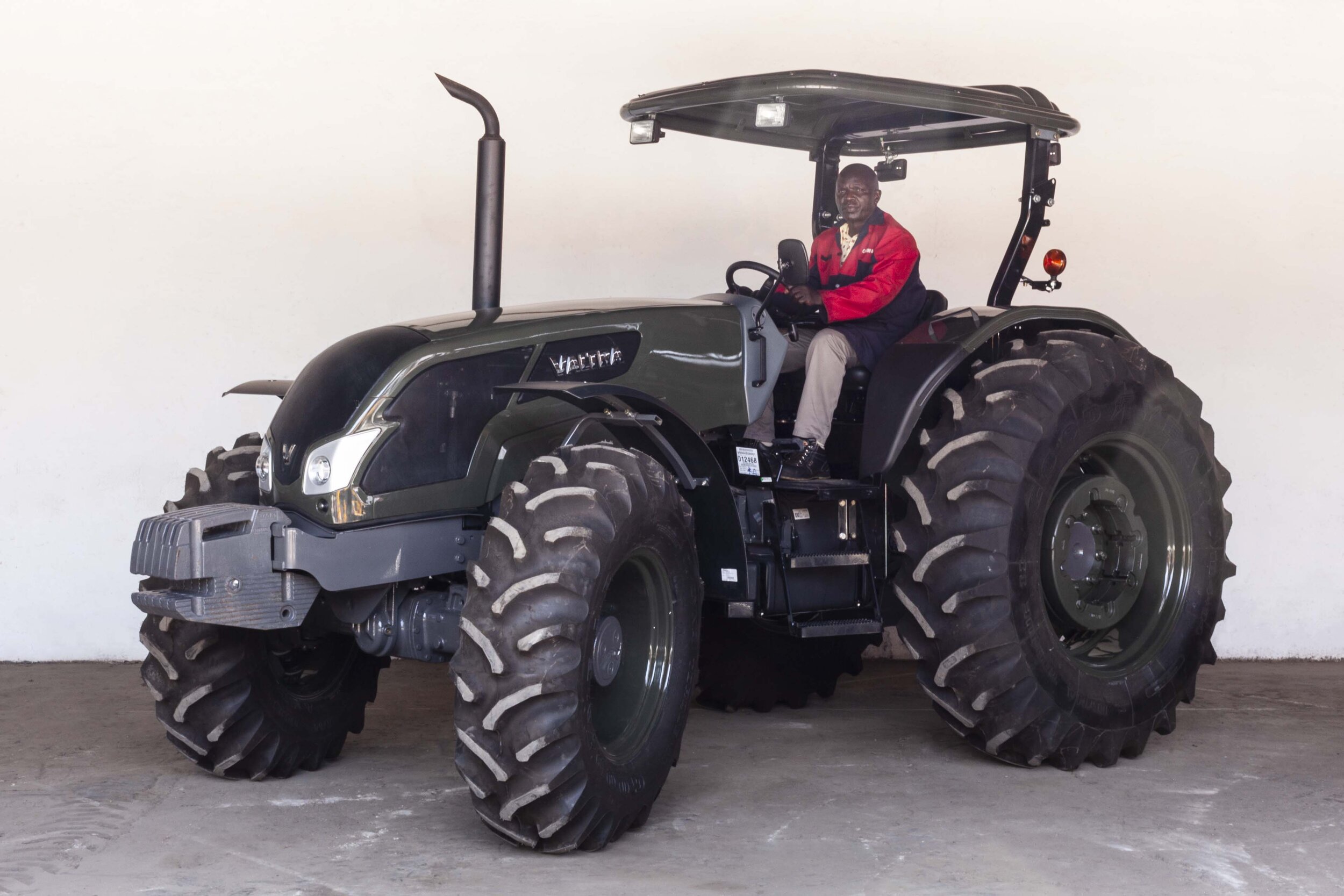  VALTRA  A950  4wd …  96HP   WILDLIFE CONSERVANCY SPECIFICATION 