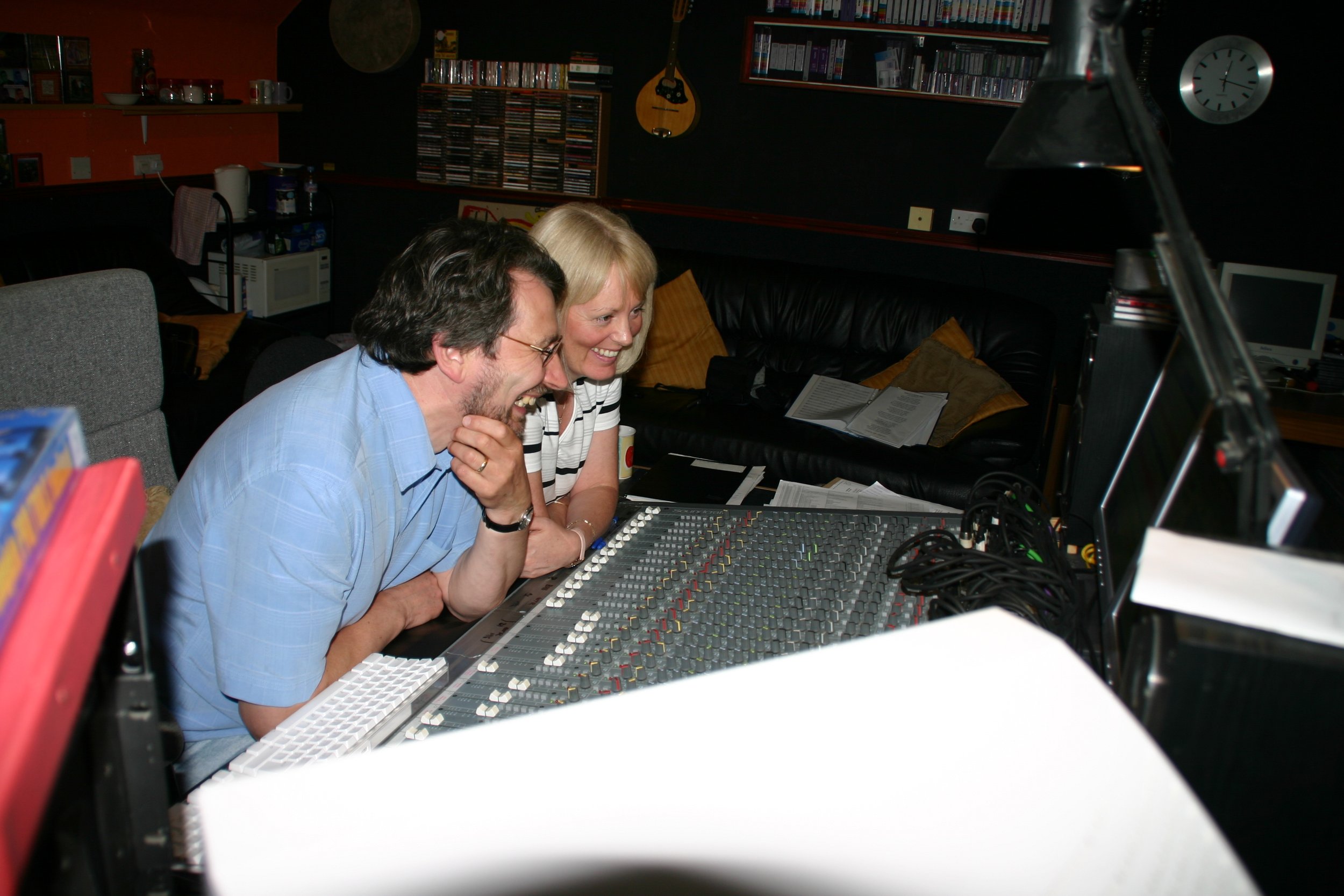 2005_0713 Bruce and Sandra in Studio.JPG