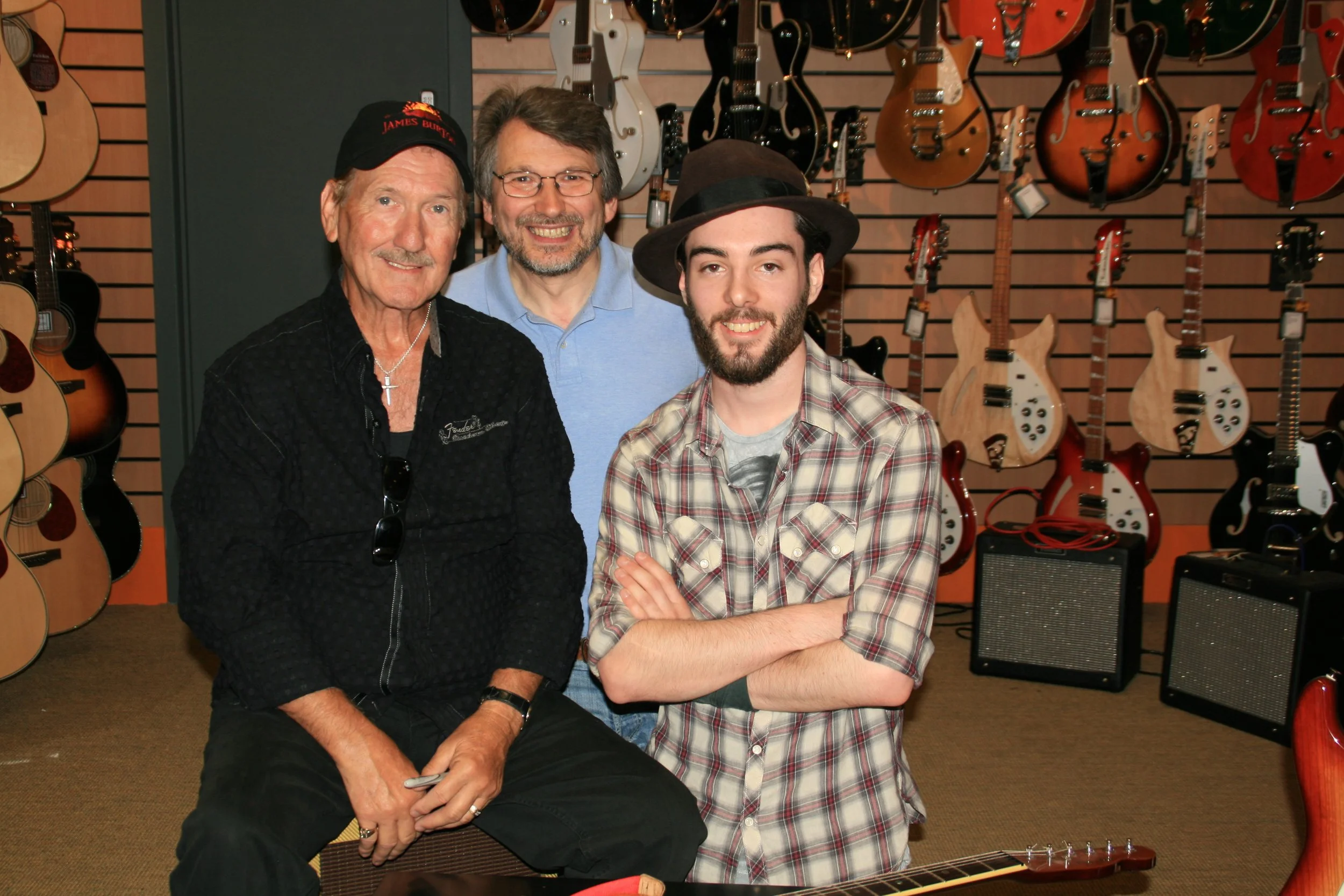2011_0630 James Burton at Guitar Guitar (5).JPG