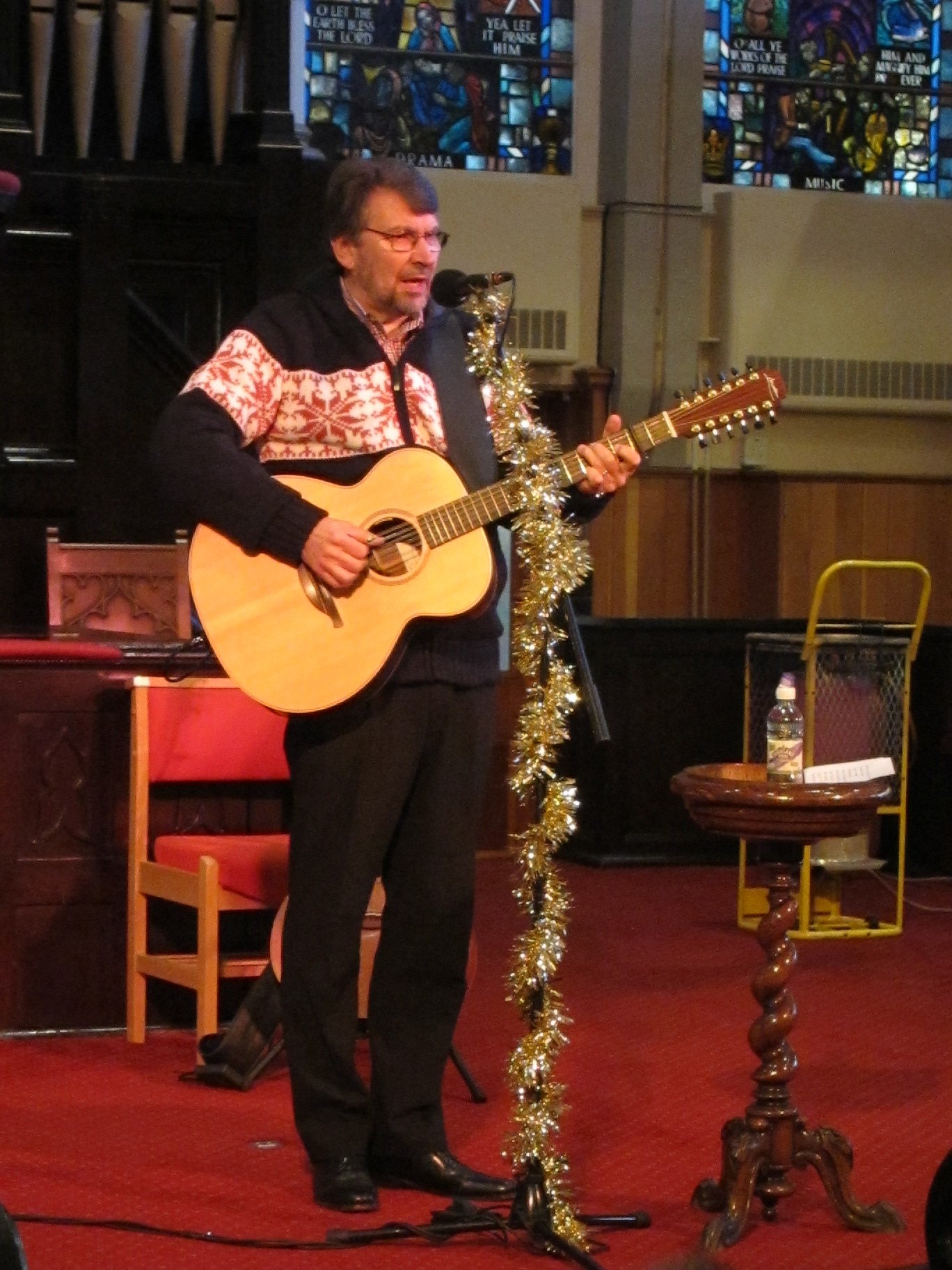 2011_1204 Greenock - Wellpark Mid Kirk SFTS Concert _2289.JPG