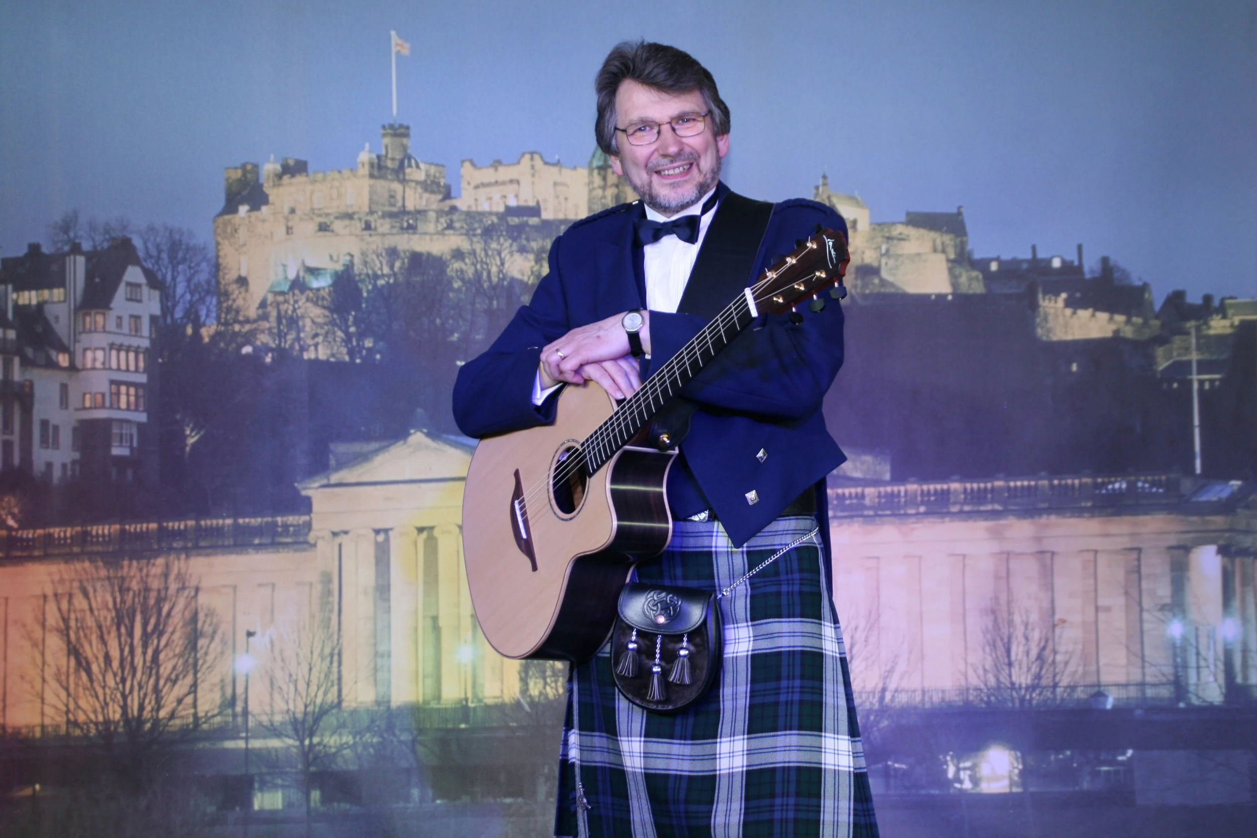 2012_0313 Bruce Davies at Jamie's (2).JPG