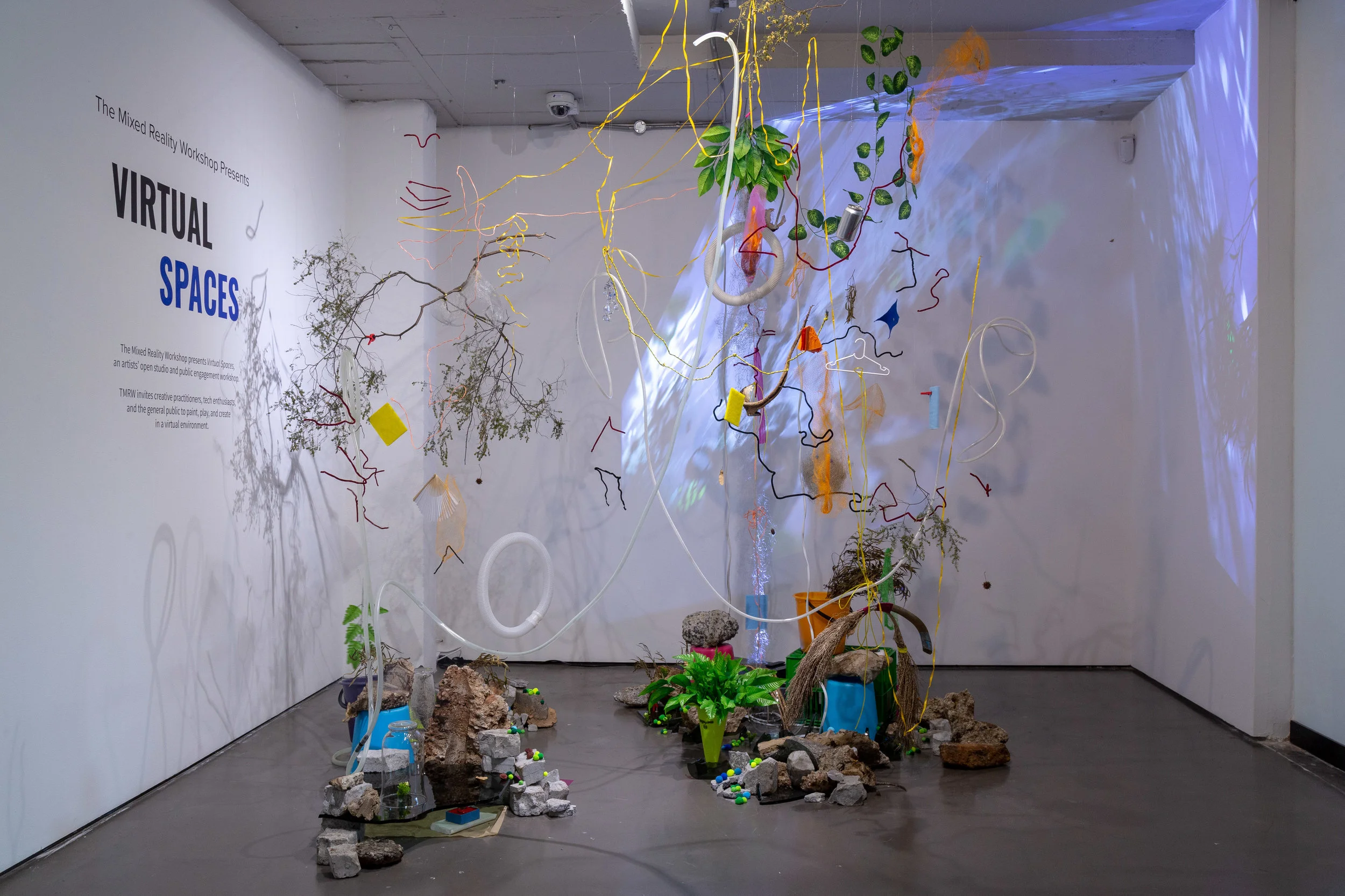 Io Makandal Installation View