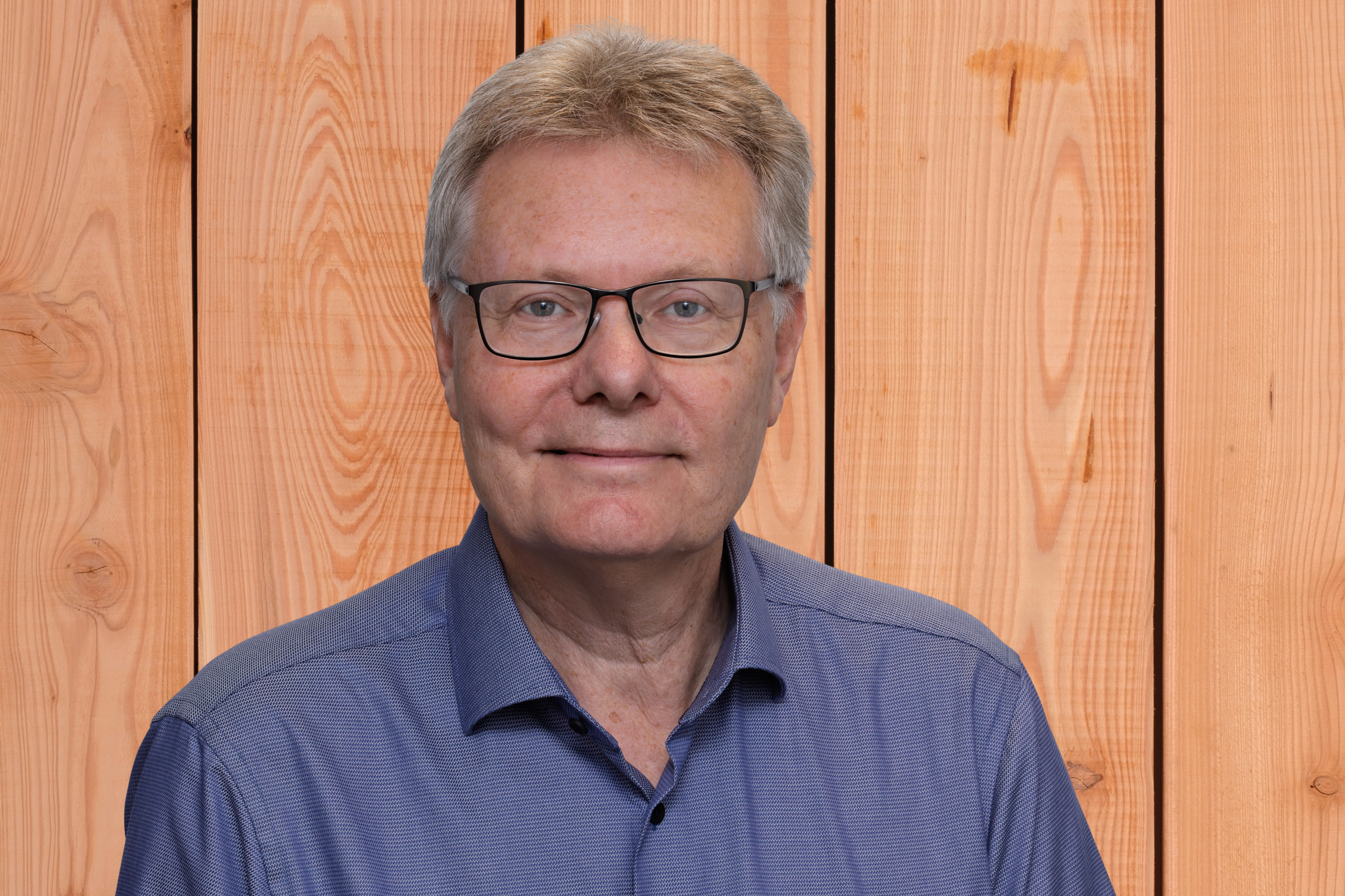 JAN HESTBÆK