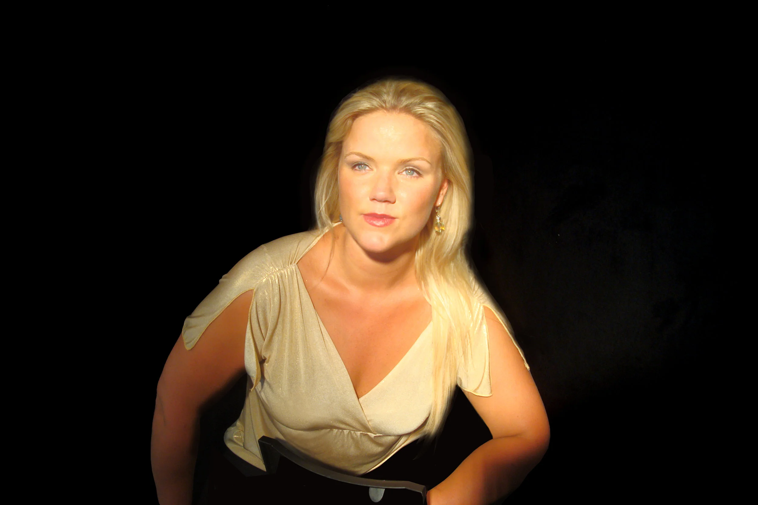 Welcome to the newly redesigned www.angelafout.com