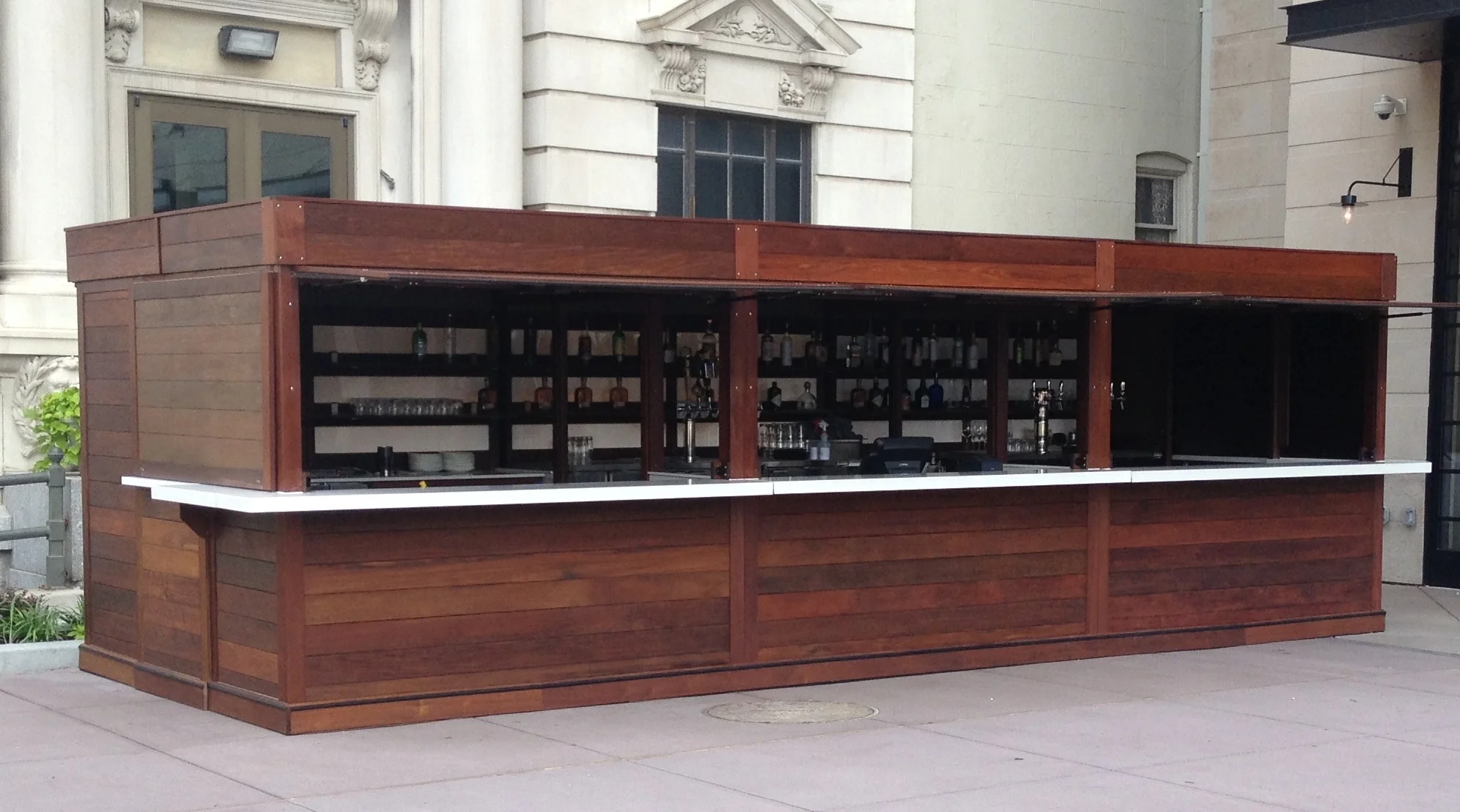 Hamilton Mobile Bar