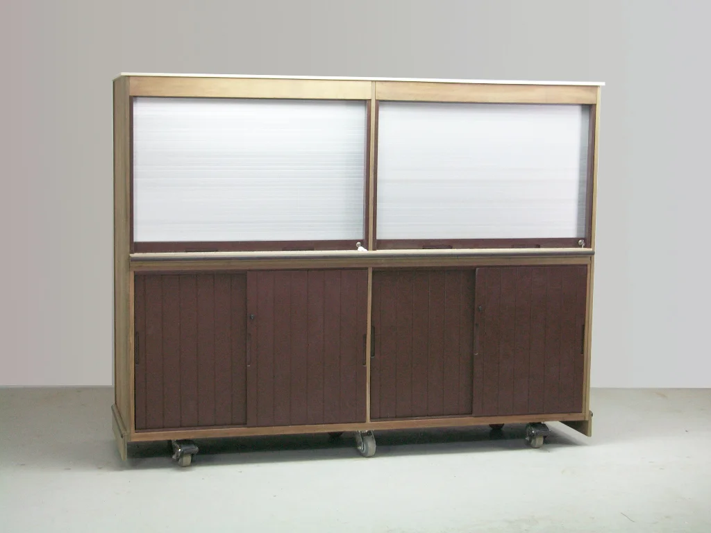 808 Back Bar - Closed Front (1024x768).jpg