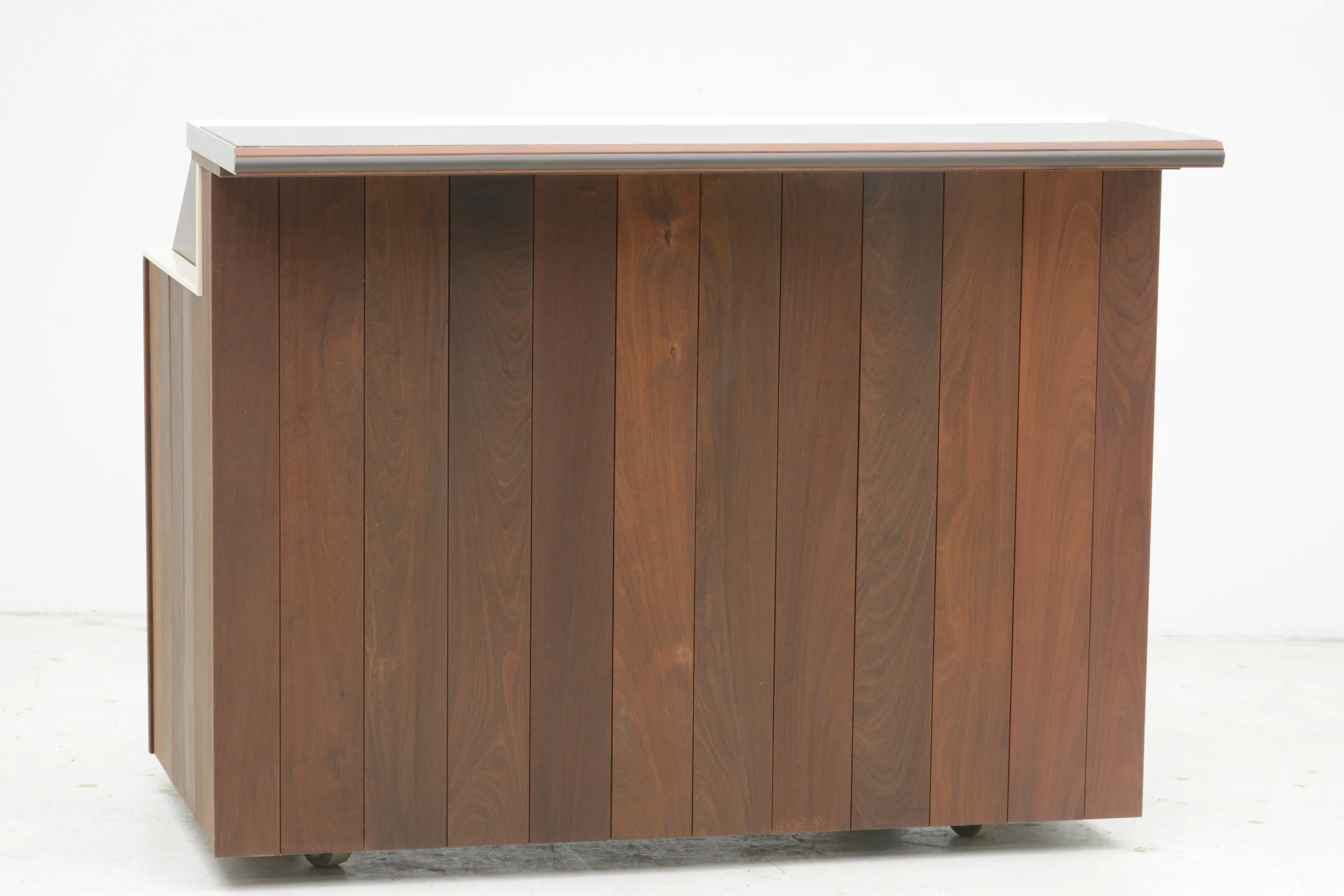 1x6 Vertical Ipe with Ducksback.JPG