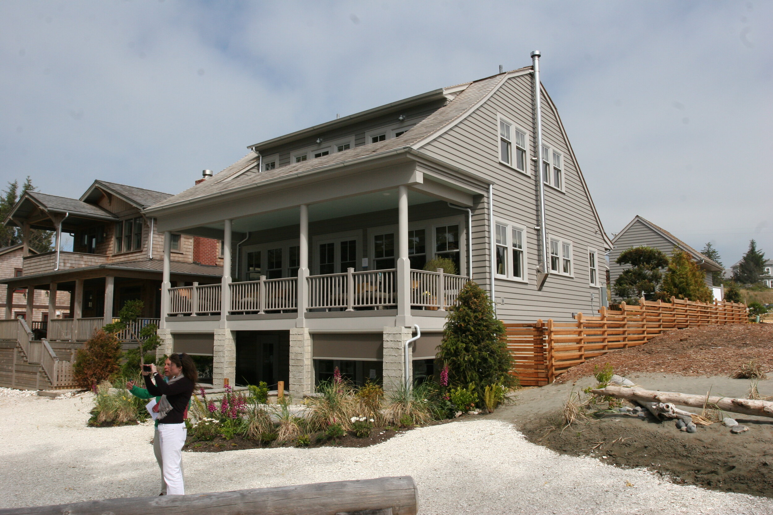 Meet the designer, project team, and developers behind the 2010 Seabrook Idea House.