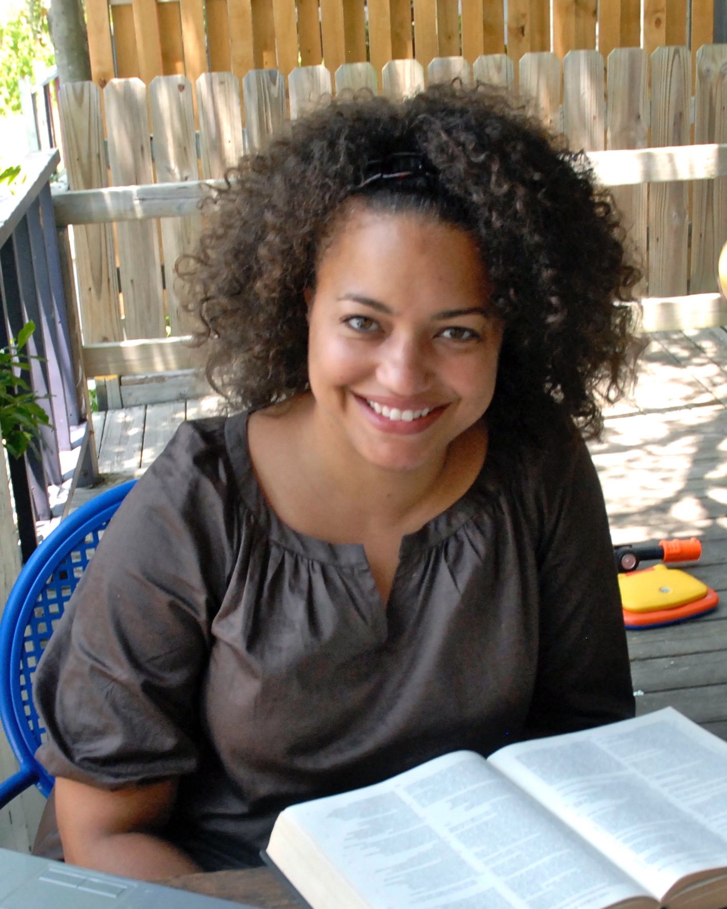 SHIRLEY ELIZABETH THOMPSON