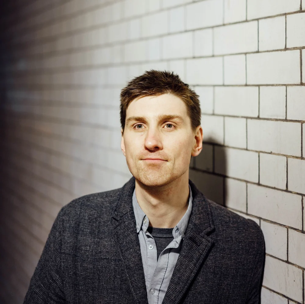 Sean Mccuin SEAN McLOUGHLIN & GUESTS — Chuckle Busters