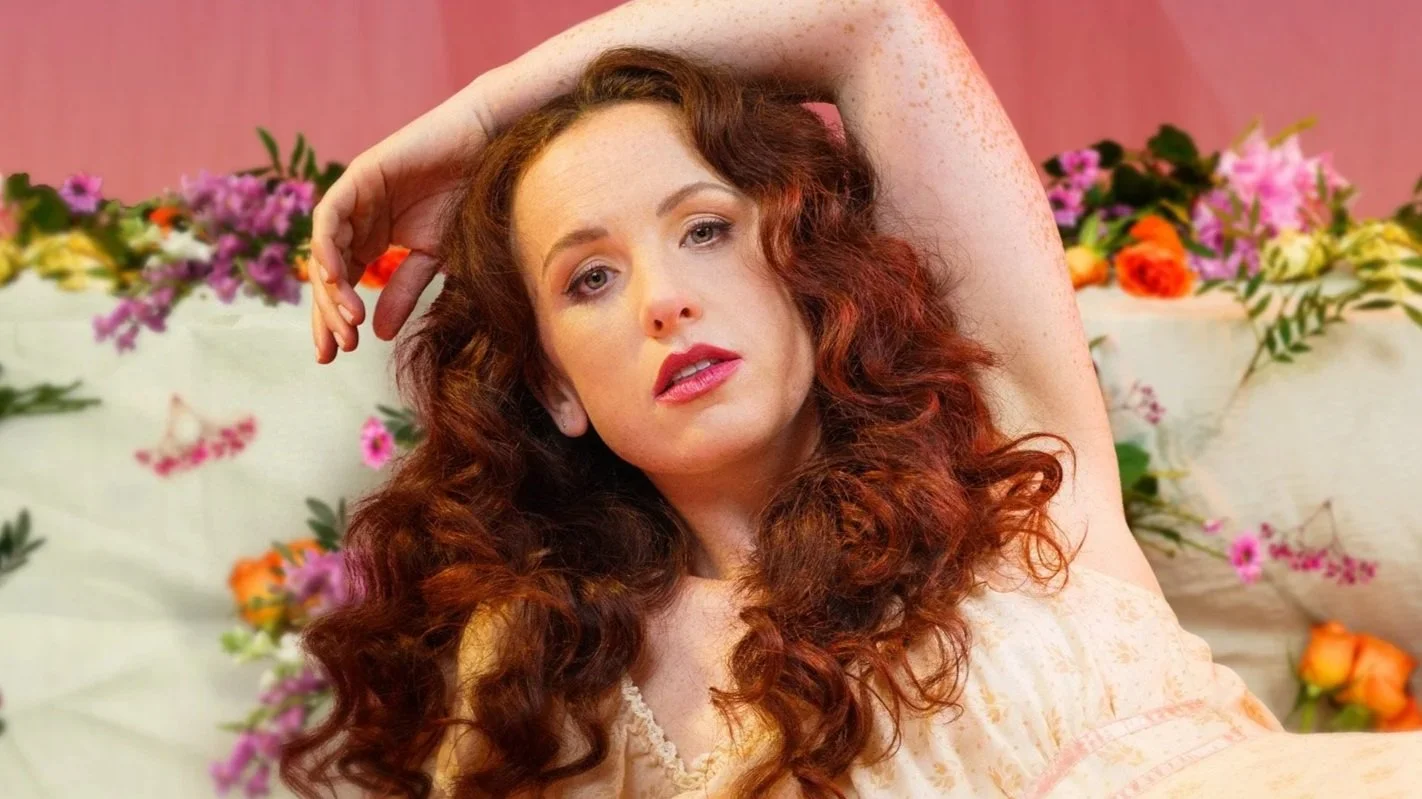 CATHERINE BOHART : BORROWING TROUBLE