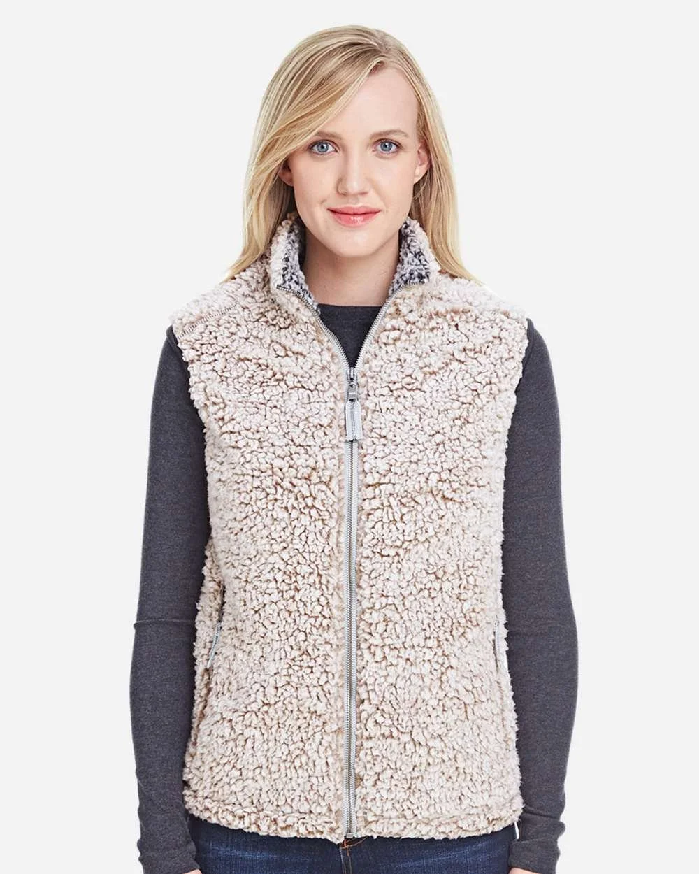 J._America_8456_Oatmeal_Heather_Front_High_Model.jpg