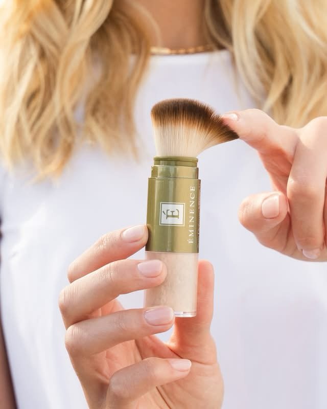 This little mineral brush is the kind of summer essential you keep in your purse, your car, and your beach bag. It&rsquo;s easy to grab, easy to reapply, and perfect for life on the go! 

With six shades to choose from, it gives a natural hint of cov