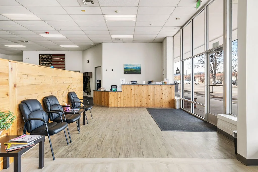 waiting room for sports rehab