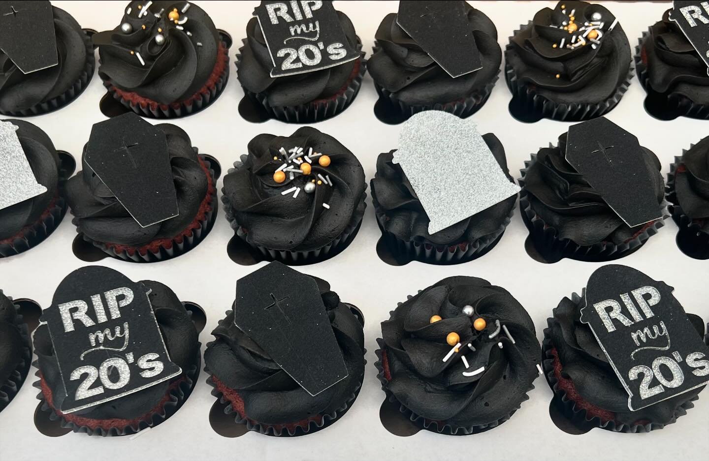 A fun way to celebrate turning 30! #30thbirthday #deathtomy20s #cupcakes #rip20s #redvelvet #cupcaketoppers #blackbuttercream #fulham