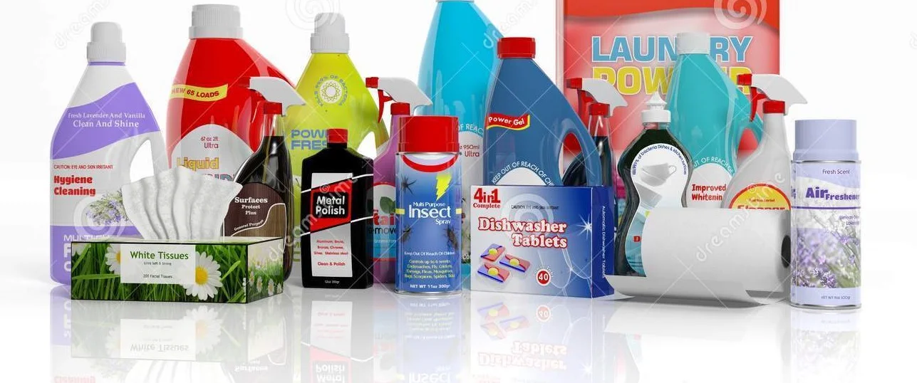 d-collection-household-cleaning-products-white-background-47930383.jpg