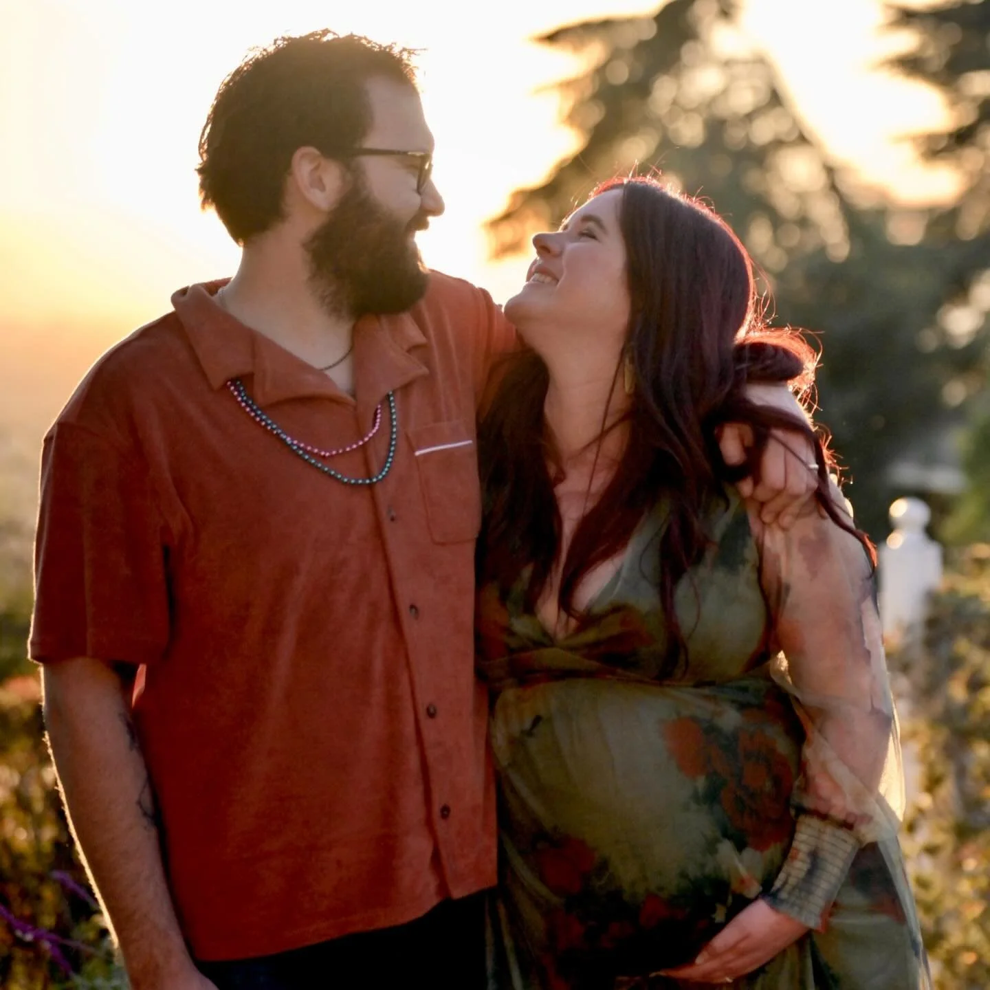 I like the version without me better. It felt good to have the camera back in my hands for a second. #BabyShower #BabyBorges #GoldenHour