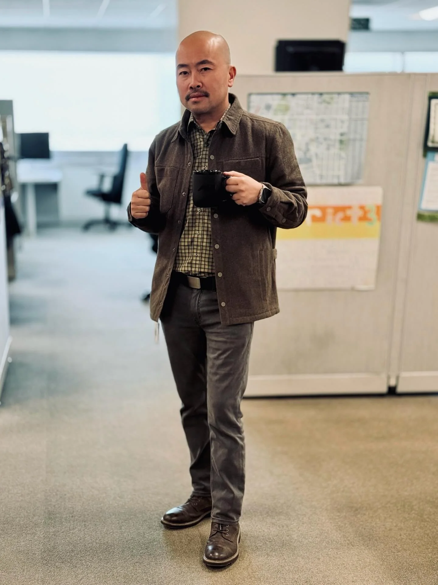 @barcelosknows says I&rsquo;m giving off Costco Executive Club vibes. And yes, I would definitely go to Costco at 7am to avoid crowds.