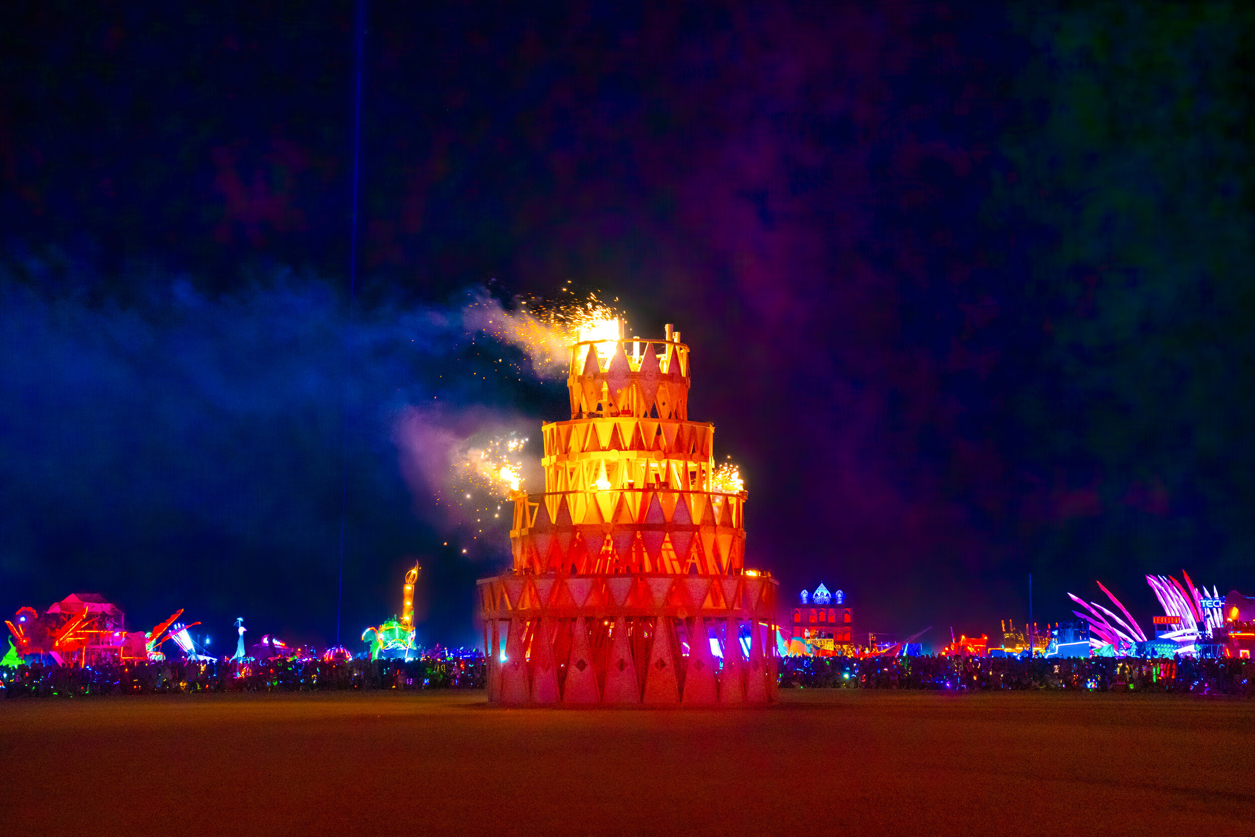 Burning Man 2019 - MMegacake Lights