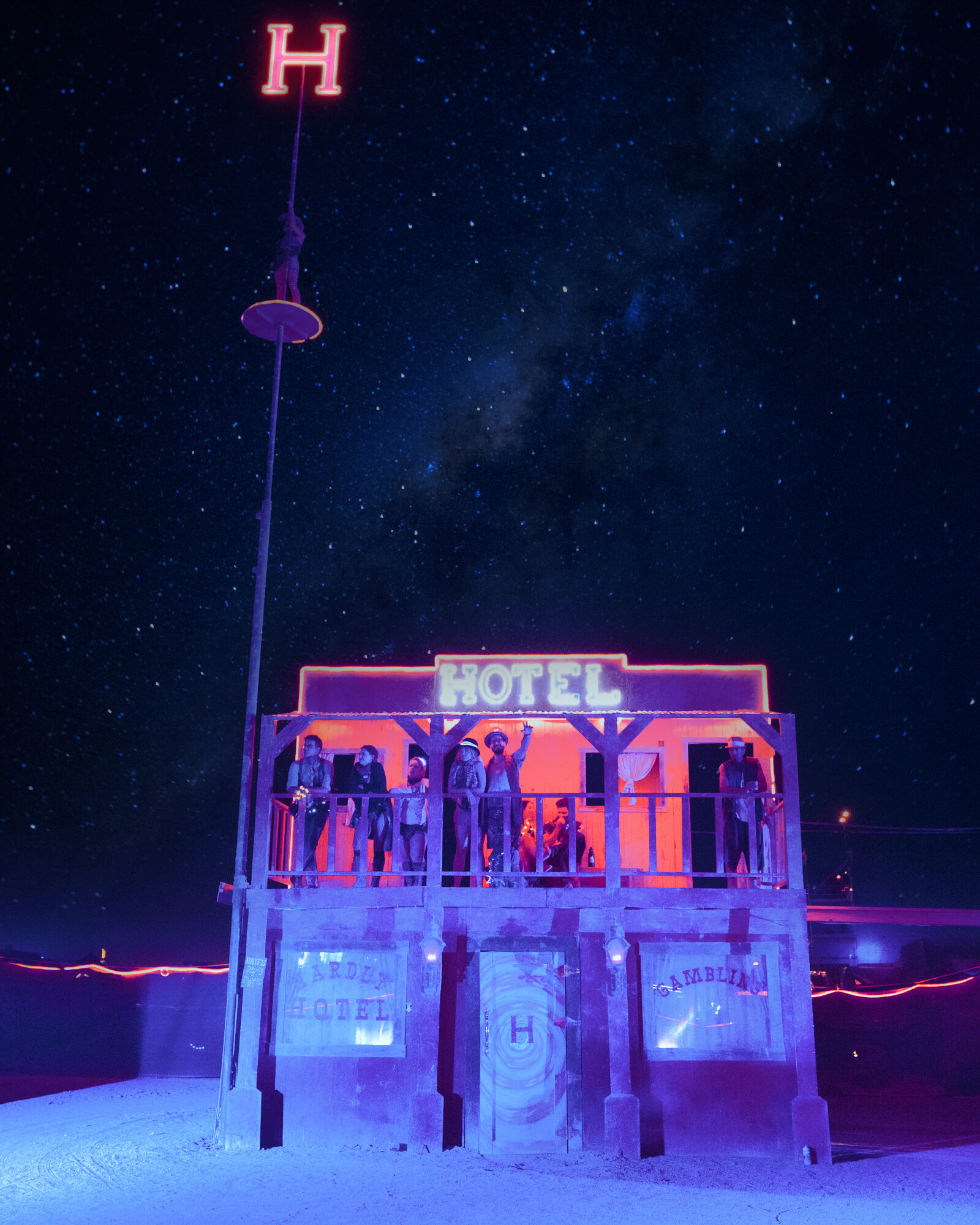 Burning Man 2019 - Hardly Hotel