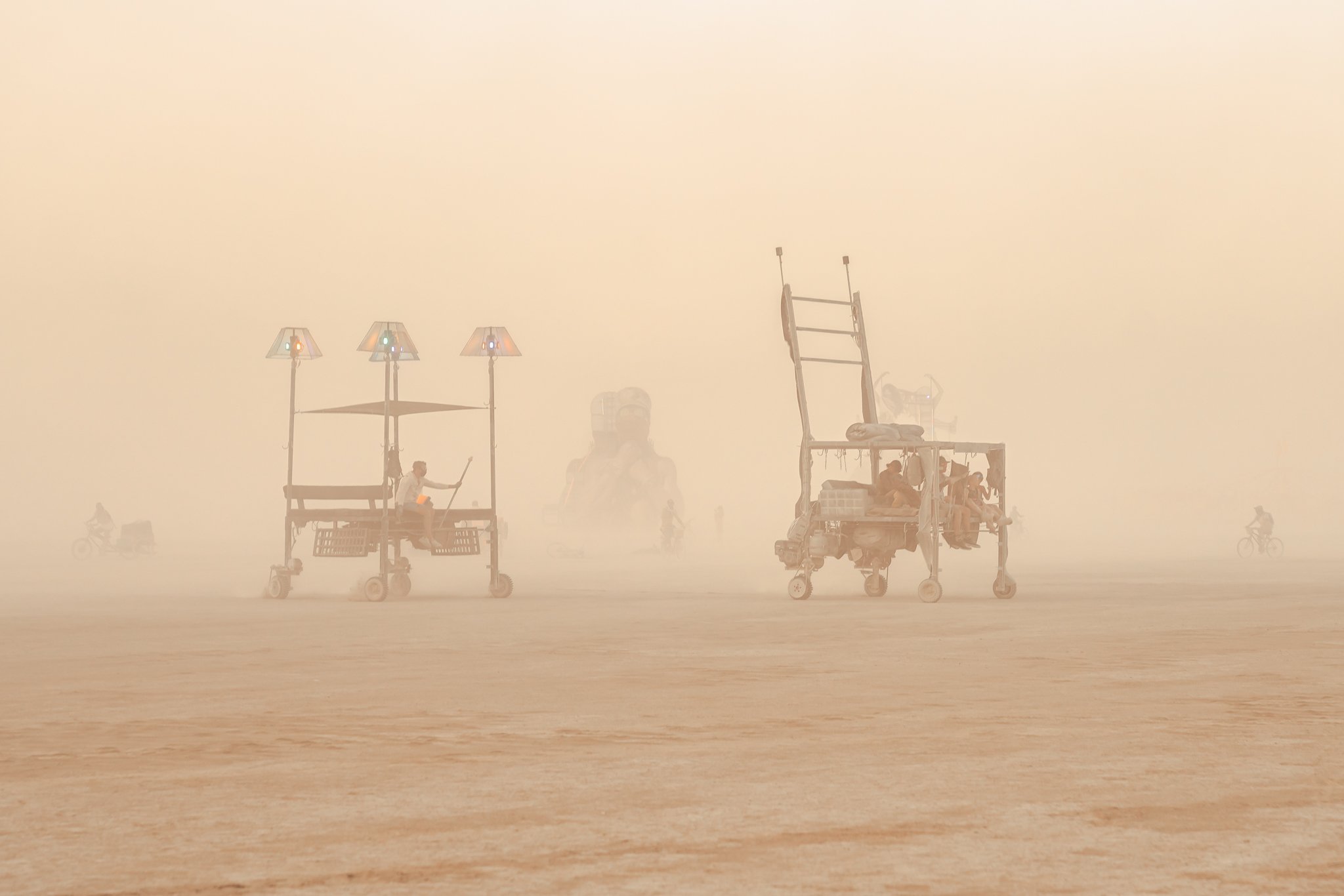 Burning Man 2022 - Automan and Chair Mutant Vehicles