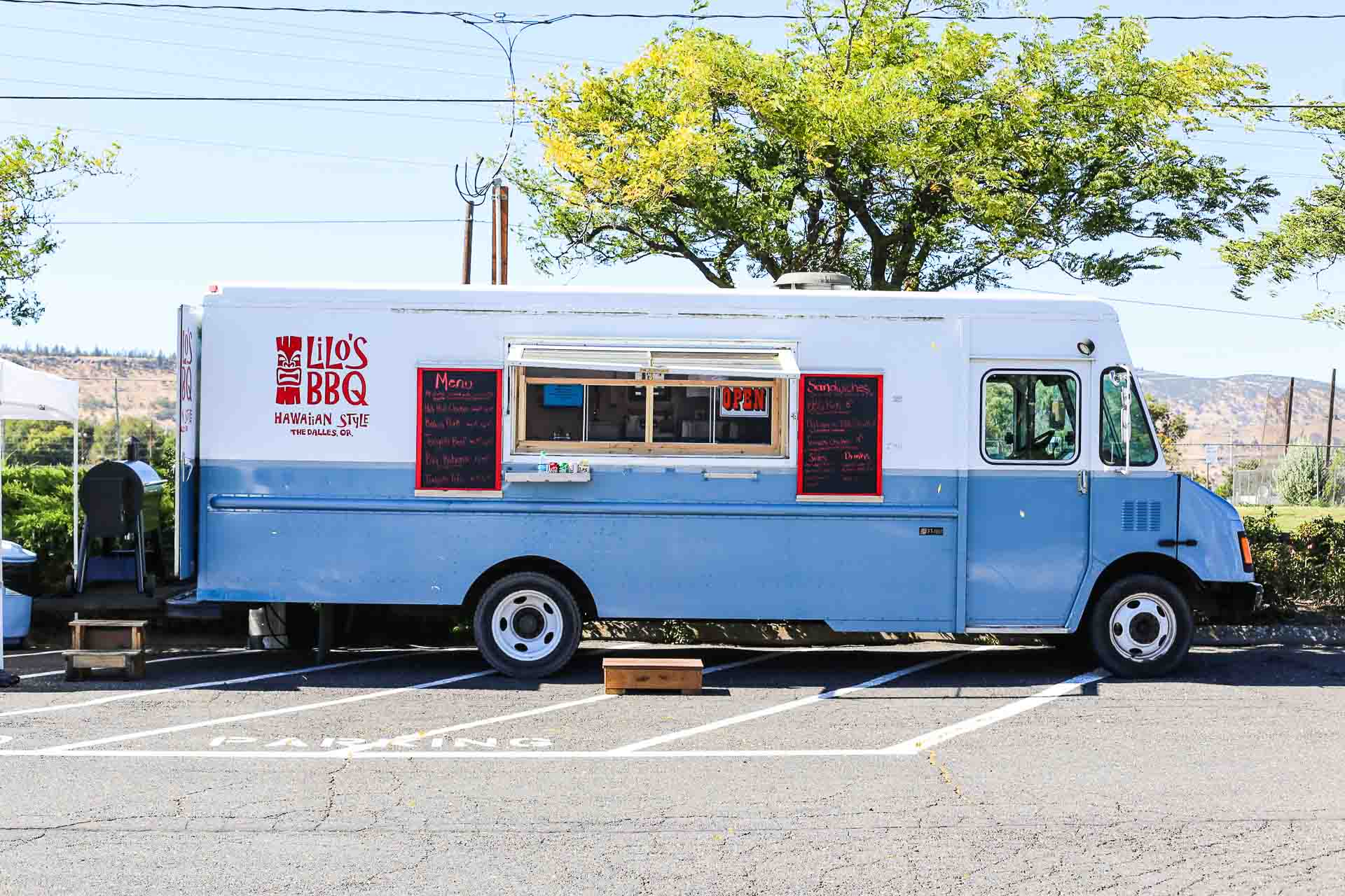 Lilos Food Truck-1.jpg