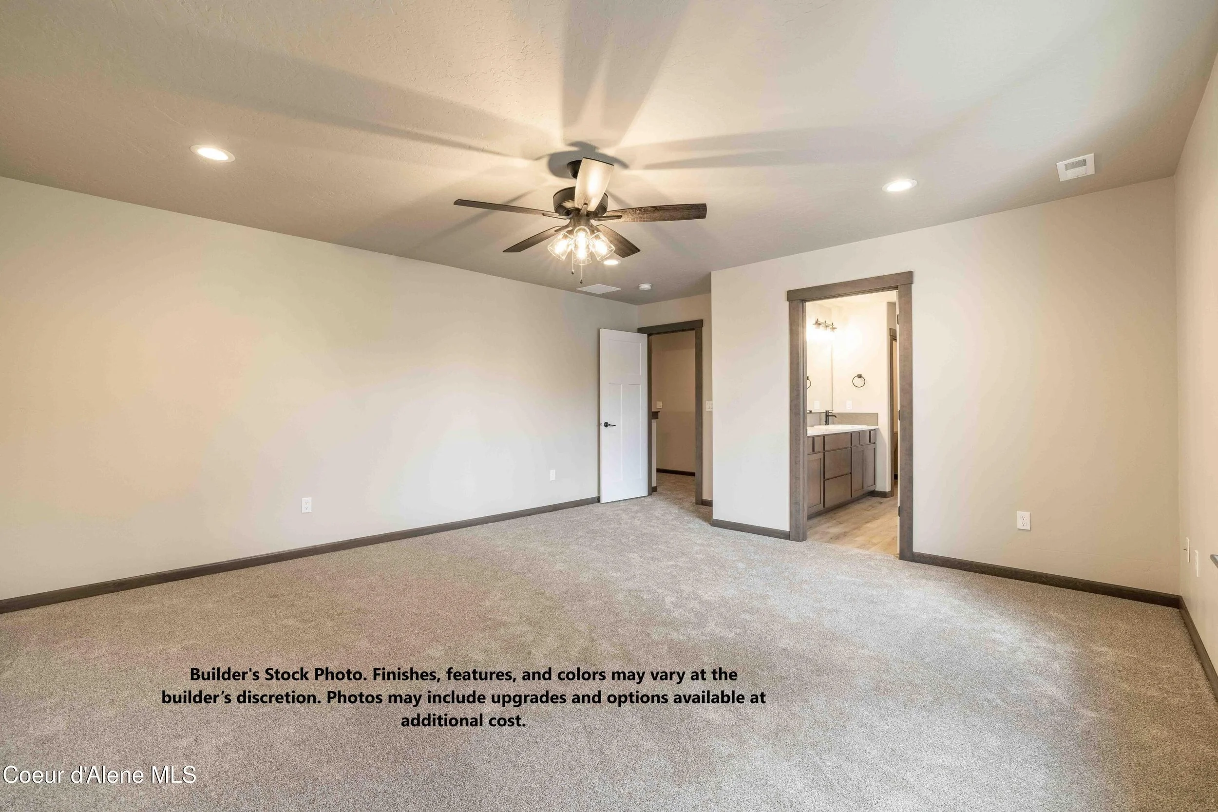 2707 N Neptune LL 8.jpg