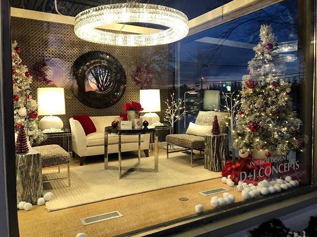 Big thanks to Designer Lighting in allowing us to use their space to share our image of the holidays!