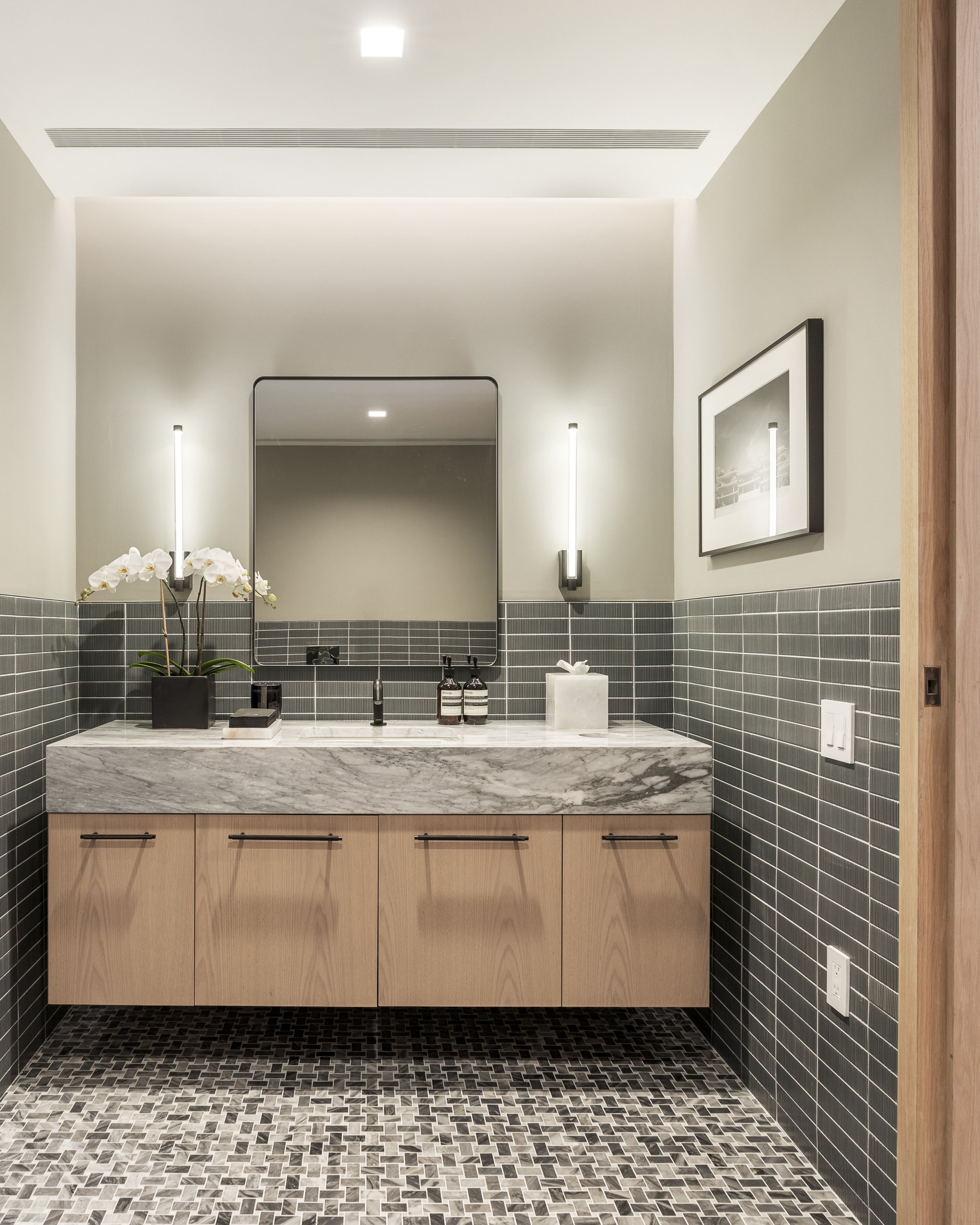 Pretium Partners, 2415 Main Street, Bridgehampton  verticals-20.jpg