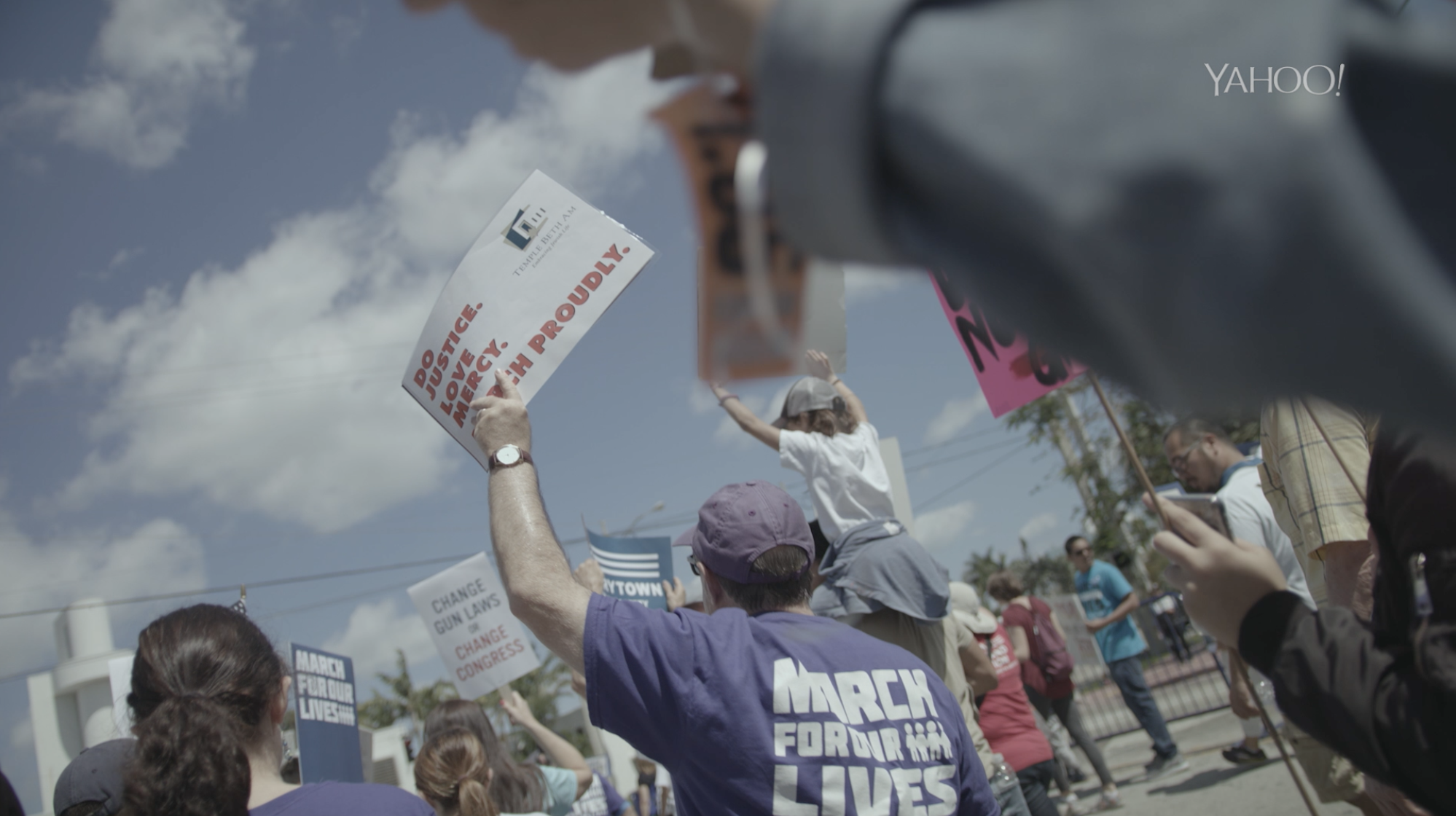YAHOO NEWS:  March For Our Lives coverage