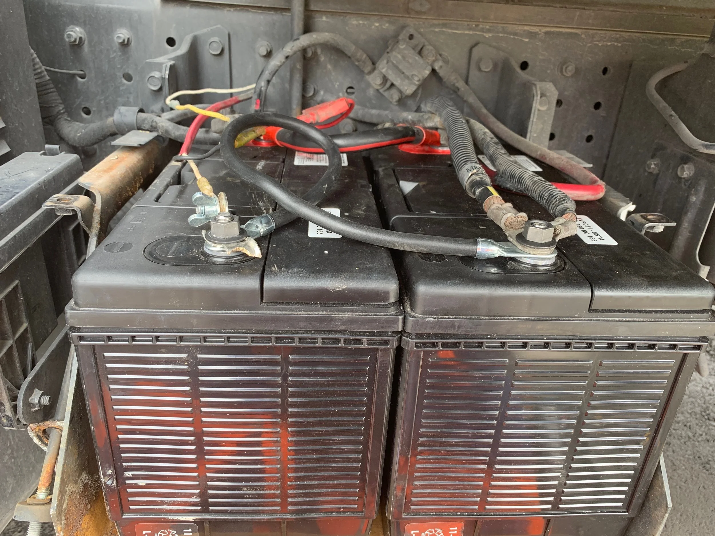 Commercial Truck Battery Replacment