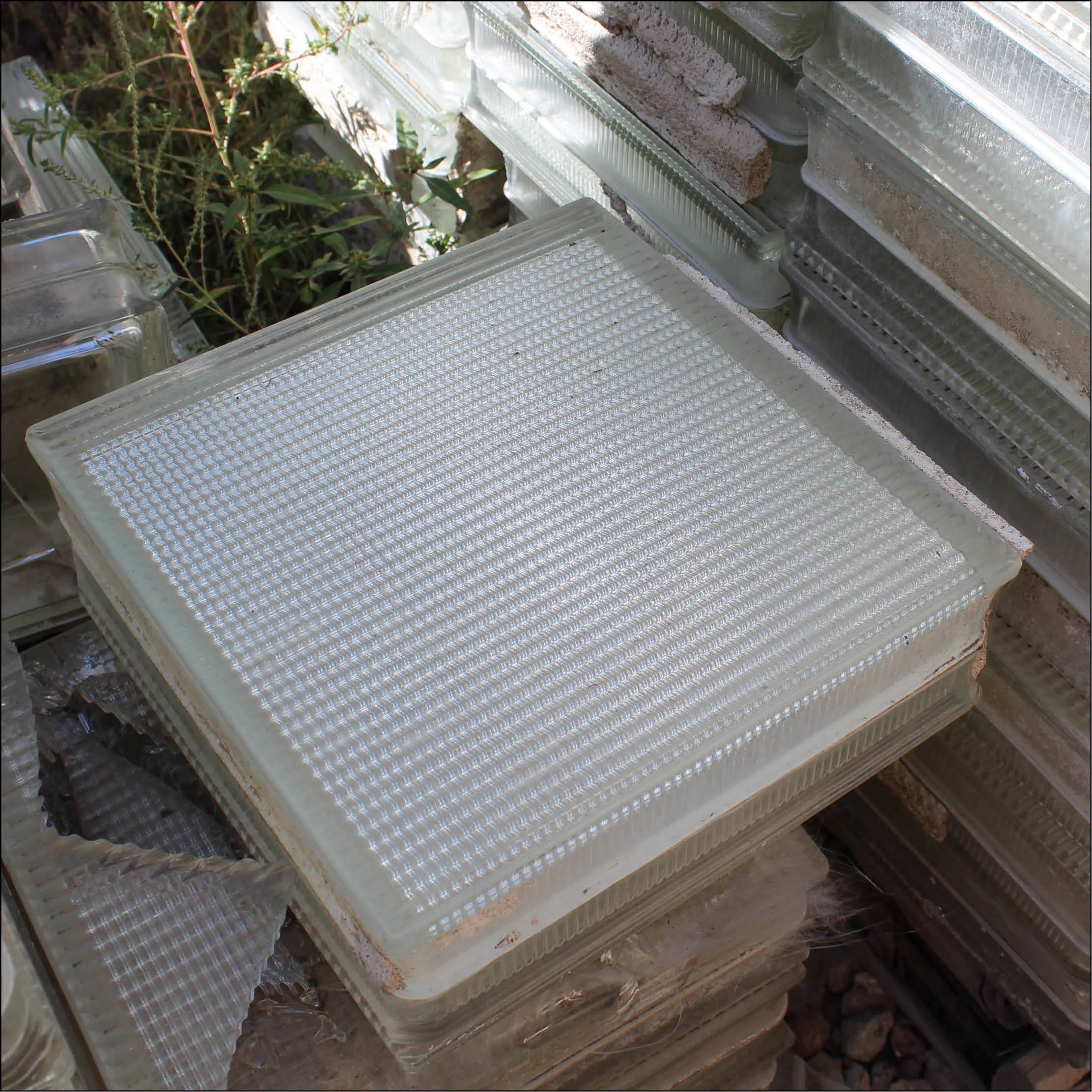 Used Glass Block "Criss Cross" — Hillen