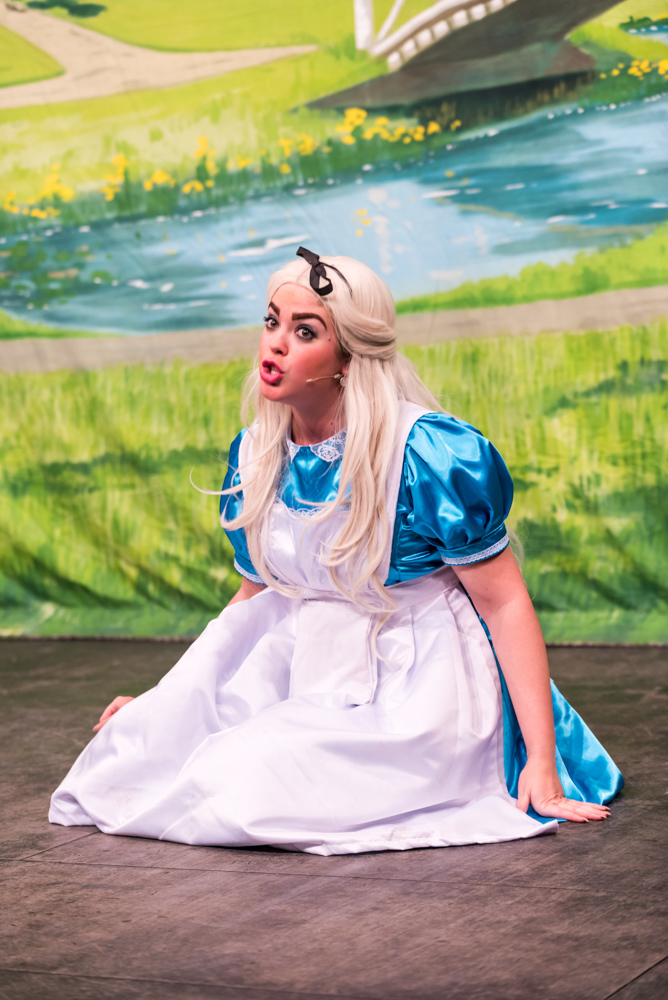 Alice In Wonderland (13 of 202).jpg