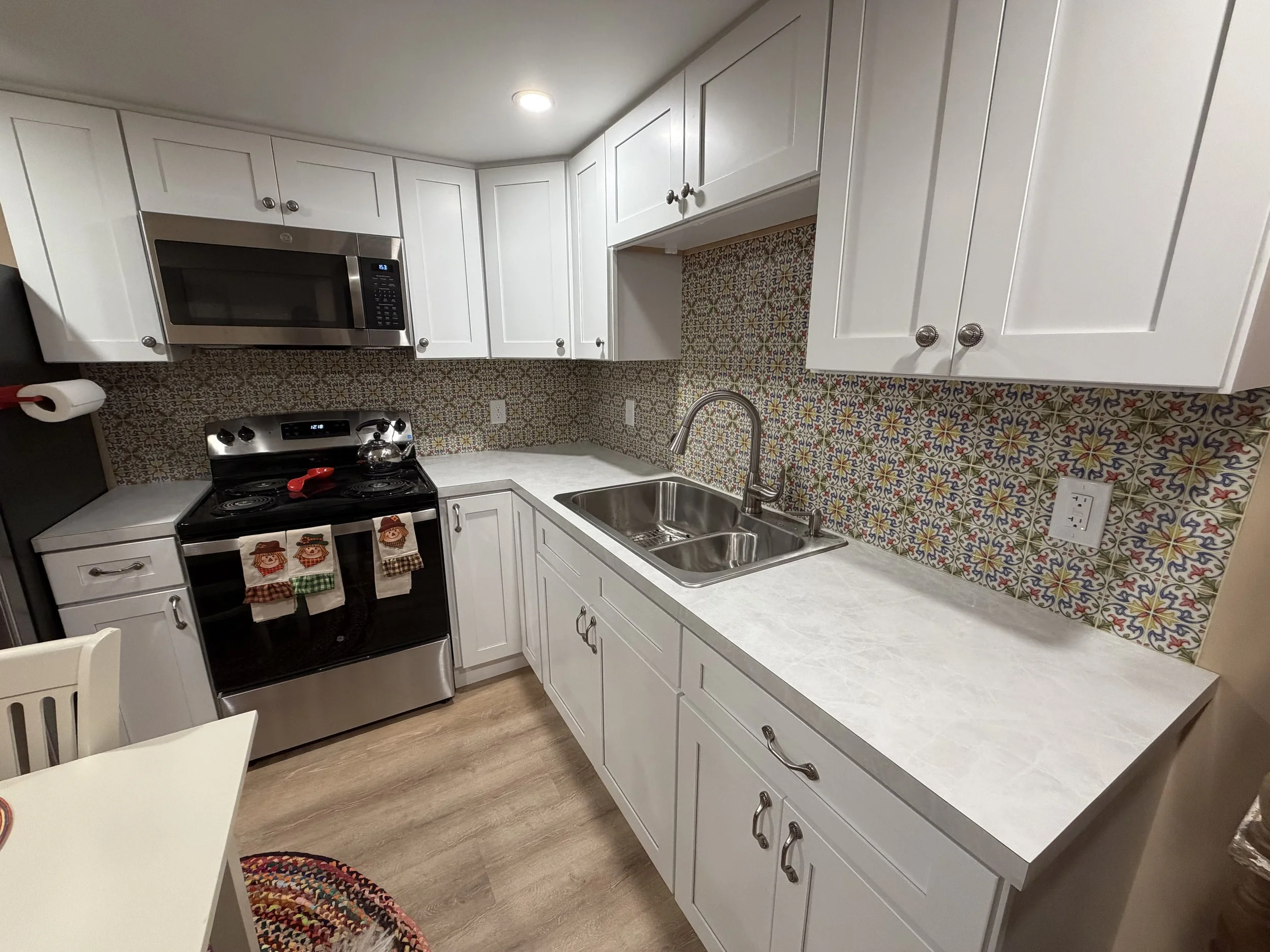  Basement Remodel w/ Full Kitchen 