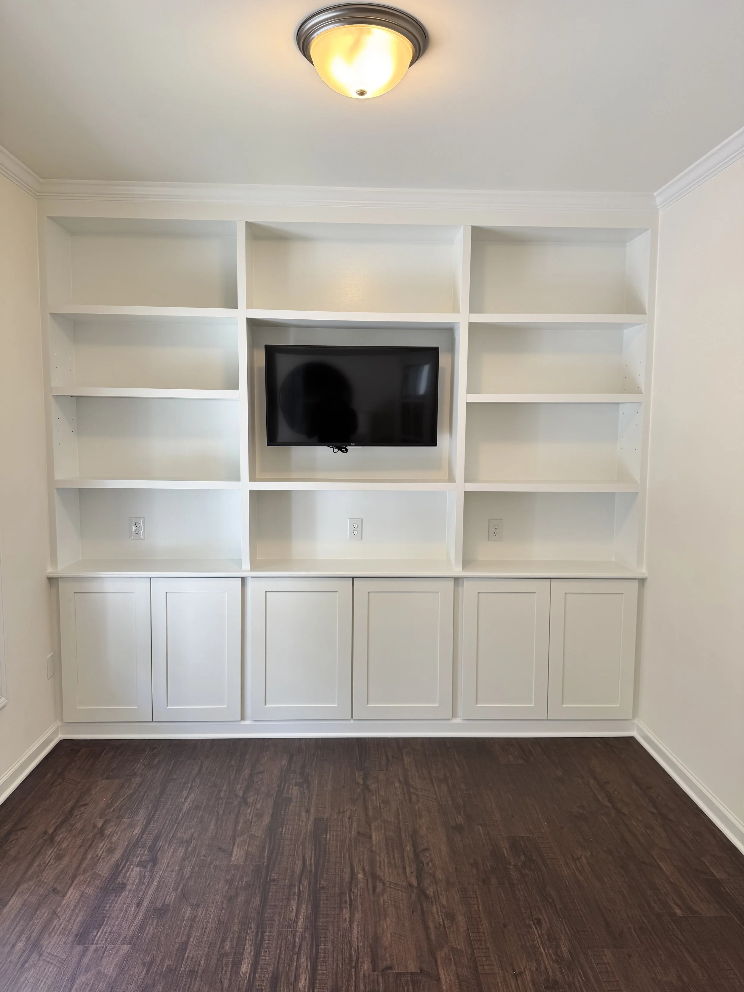  Custom Built-in Cabinets 