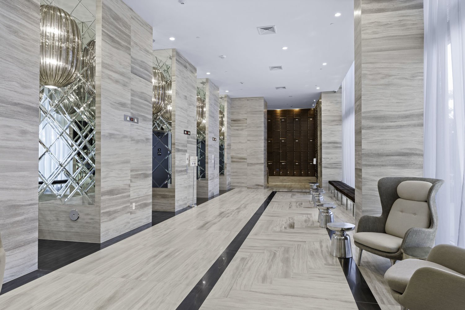Lobby 1.jpg