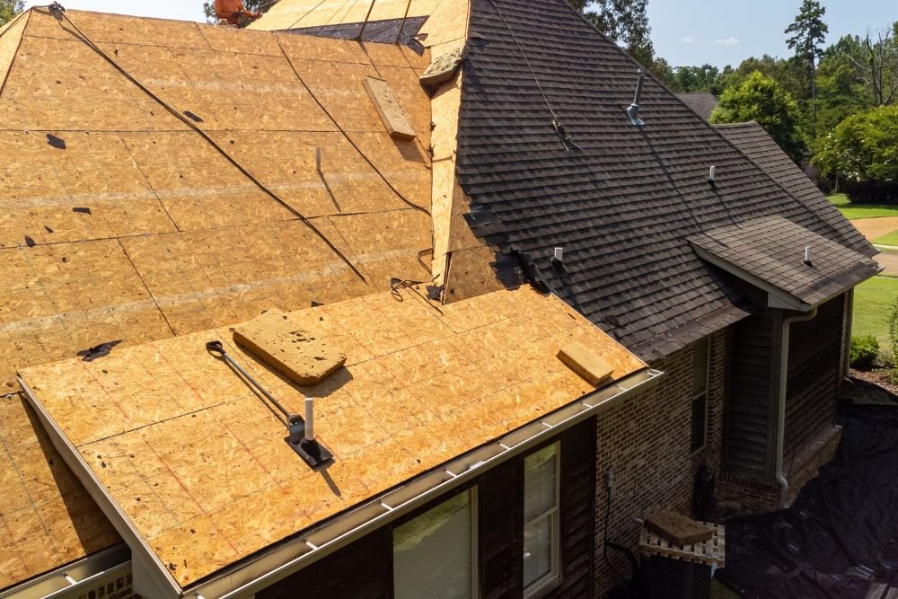 Did you know you had the power to prolong the life of your roof decking? Take a look at this quick guide that helps you understand this structure.