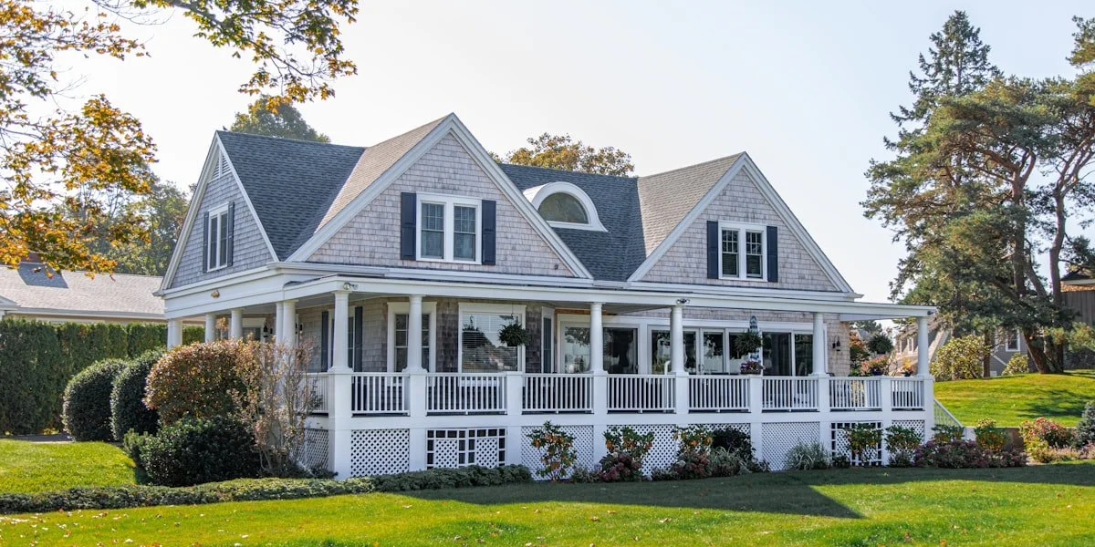 Why Selling Without an Agent Can Cost You More Than You Think | The Listing Team