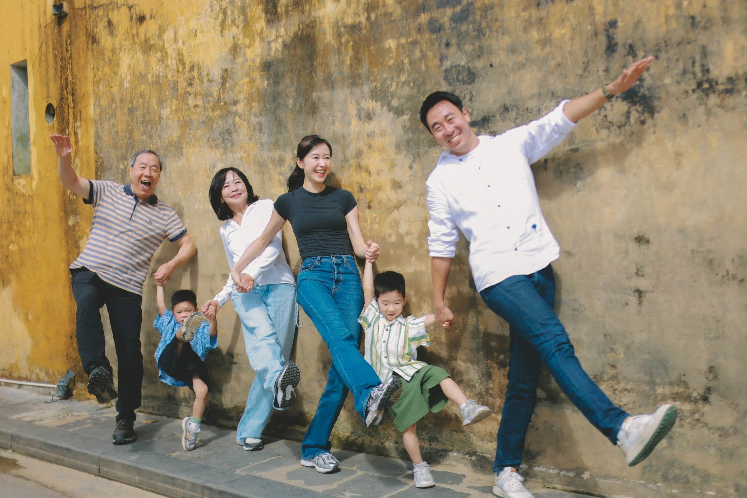 Learn how to optimize a home for multigenerational living in Florida. A 2026 guide covering layouts, privacy, accessibility, zoning considerations, and resale value.