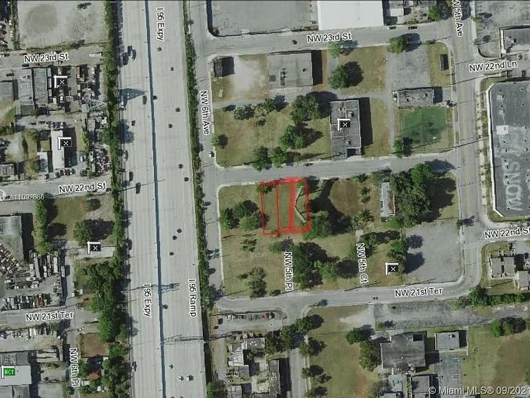 Wynwood Norte Land for Sale | 566, 568 &amp; 570 NW 22nd St Miami