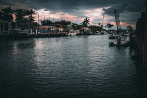 Fort Lauderdale waterfront homes and boating lifestyle