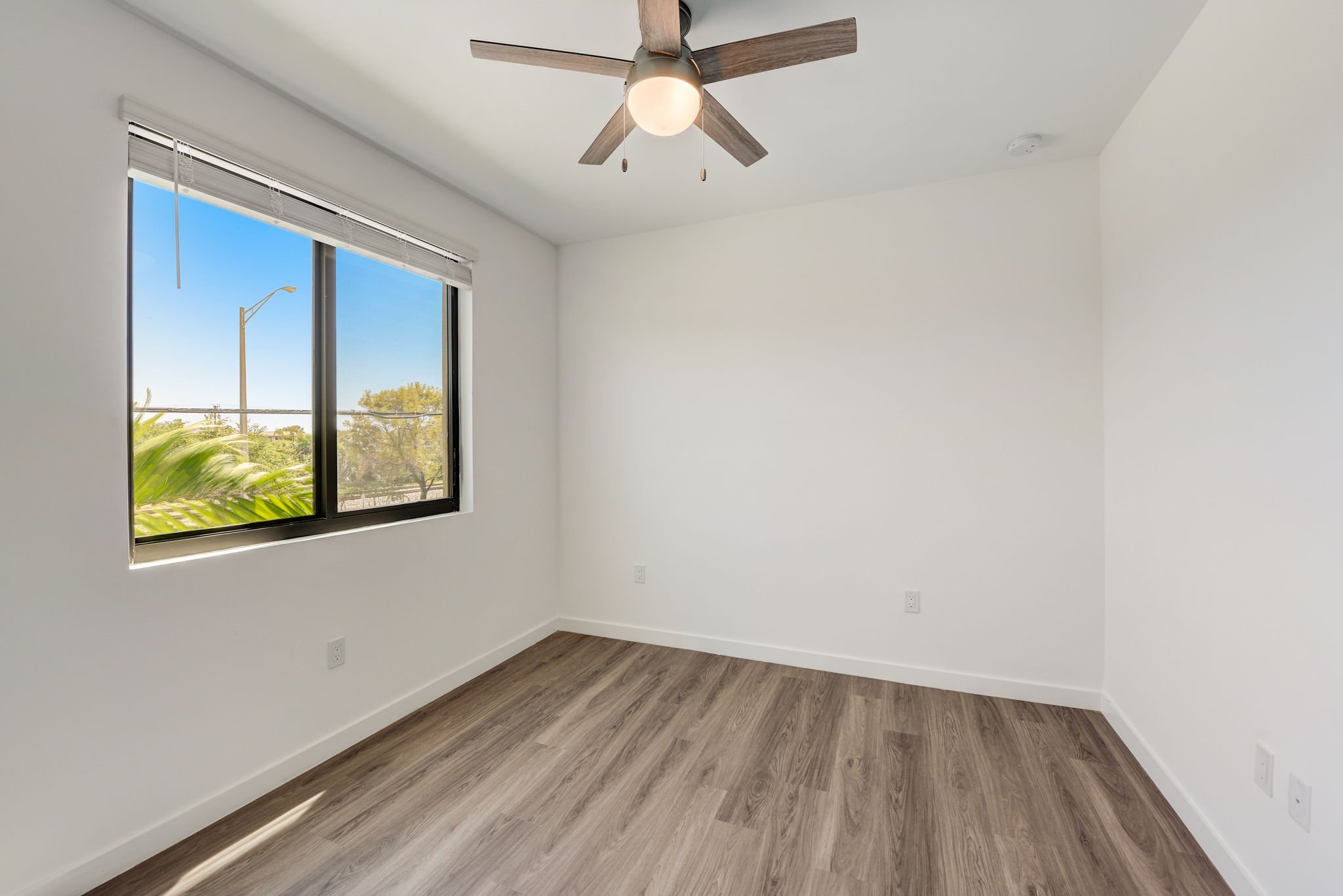 ID Oakland NE 58 St20.jpg
