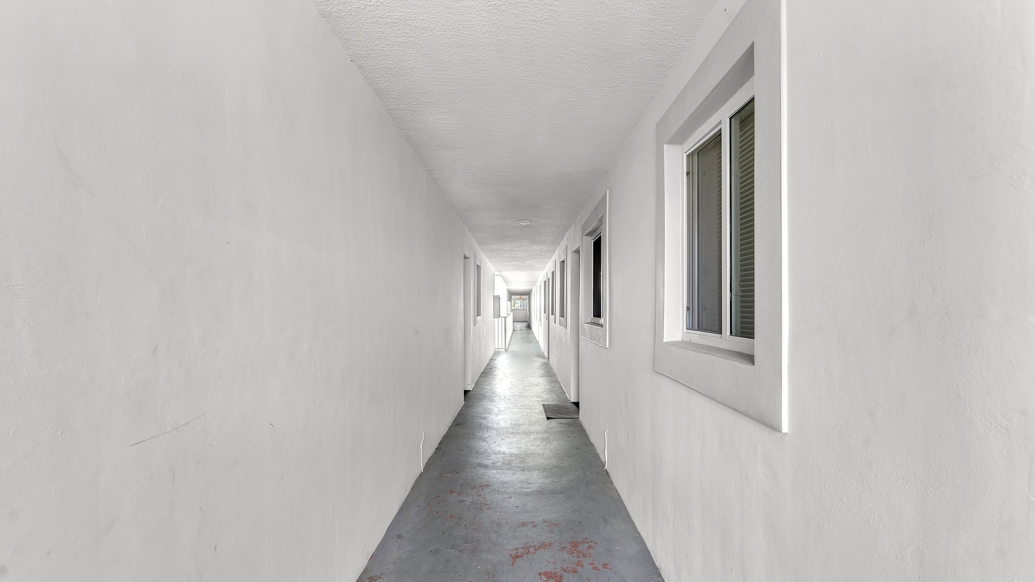 13-web-or-mls-580-ne-127th-st.jpg