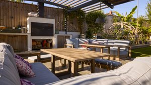 Tips for Showcasing Outdoor Living Spaces in Beacon Hill, Washington